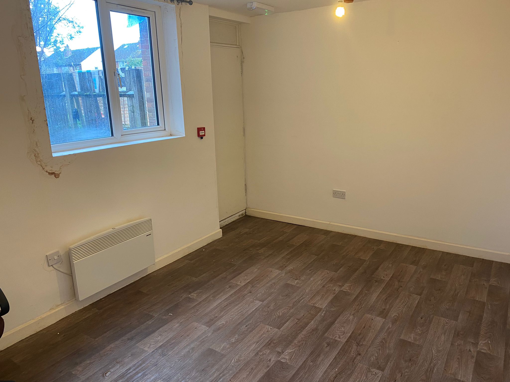 Coventry Street – Retail/ Office Image4