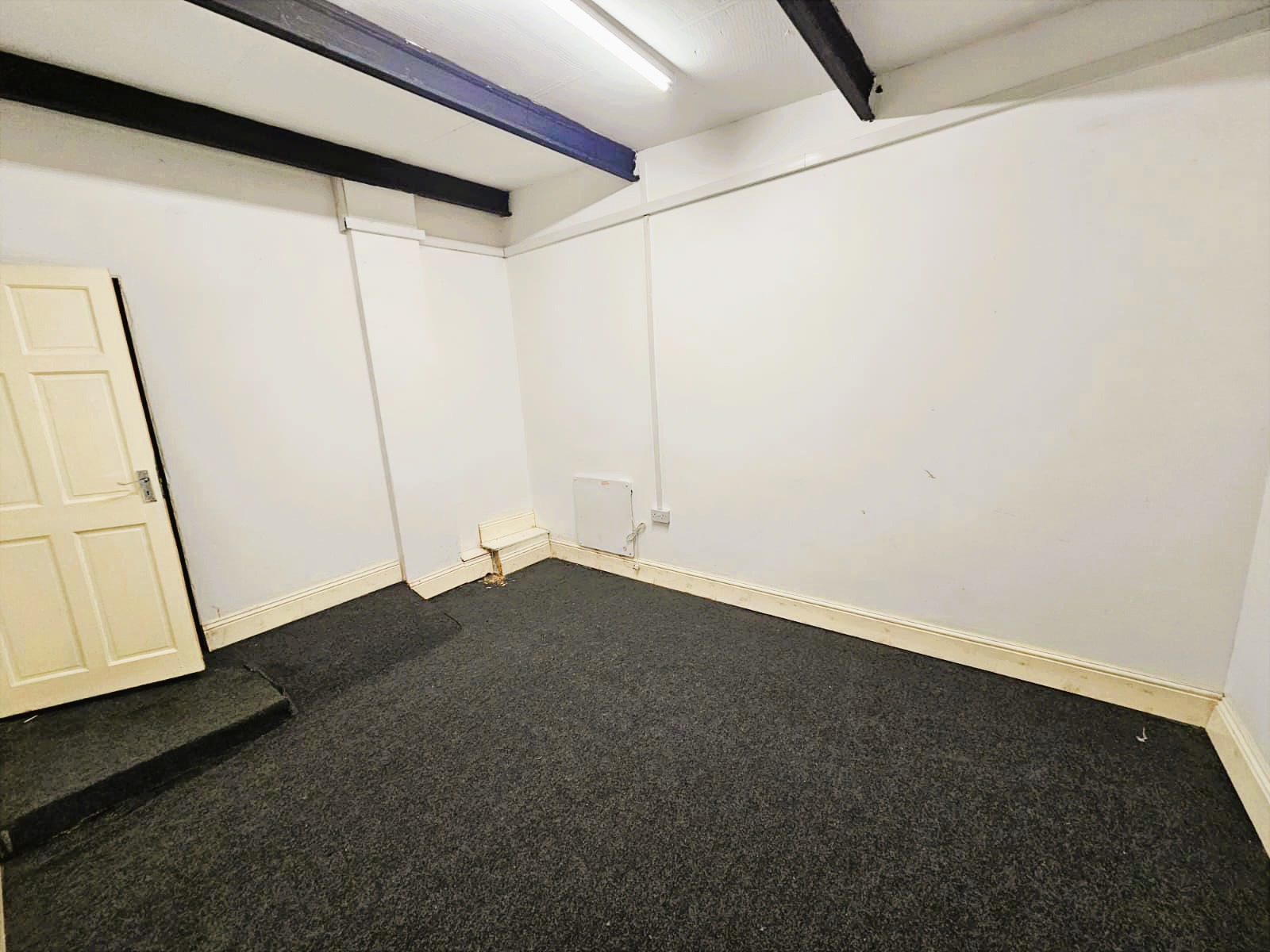 Unit For rent Image16