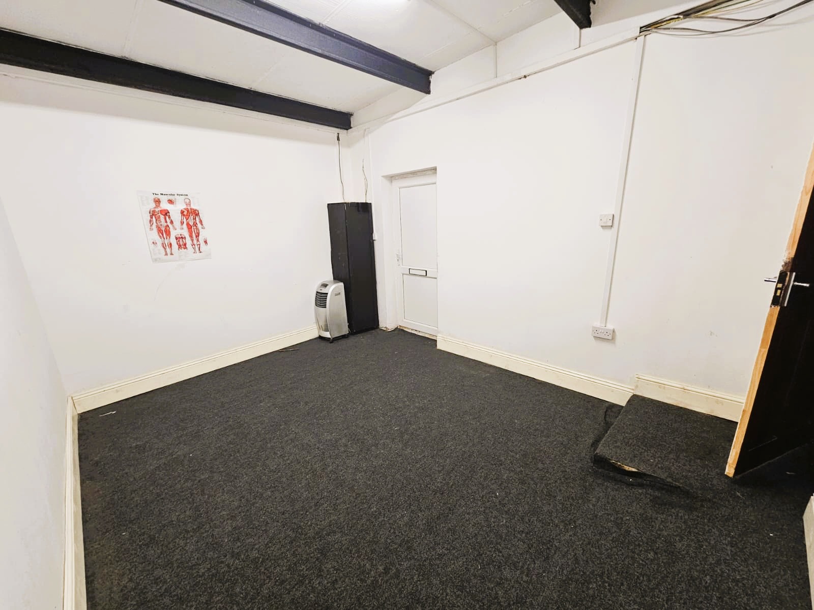 Unit For rent Image15