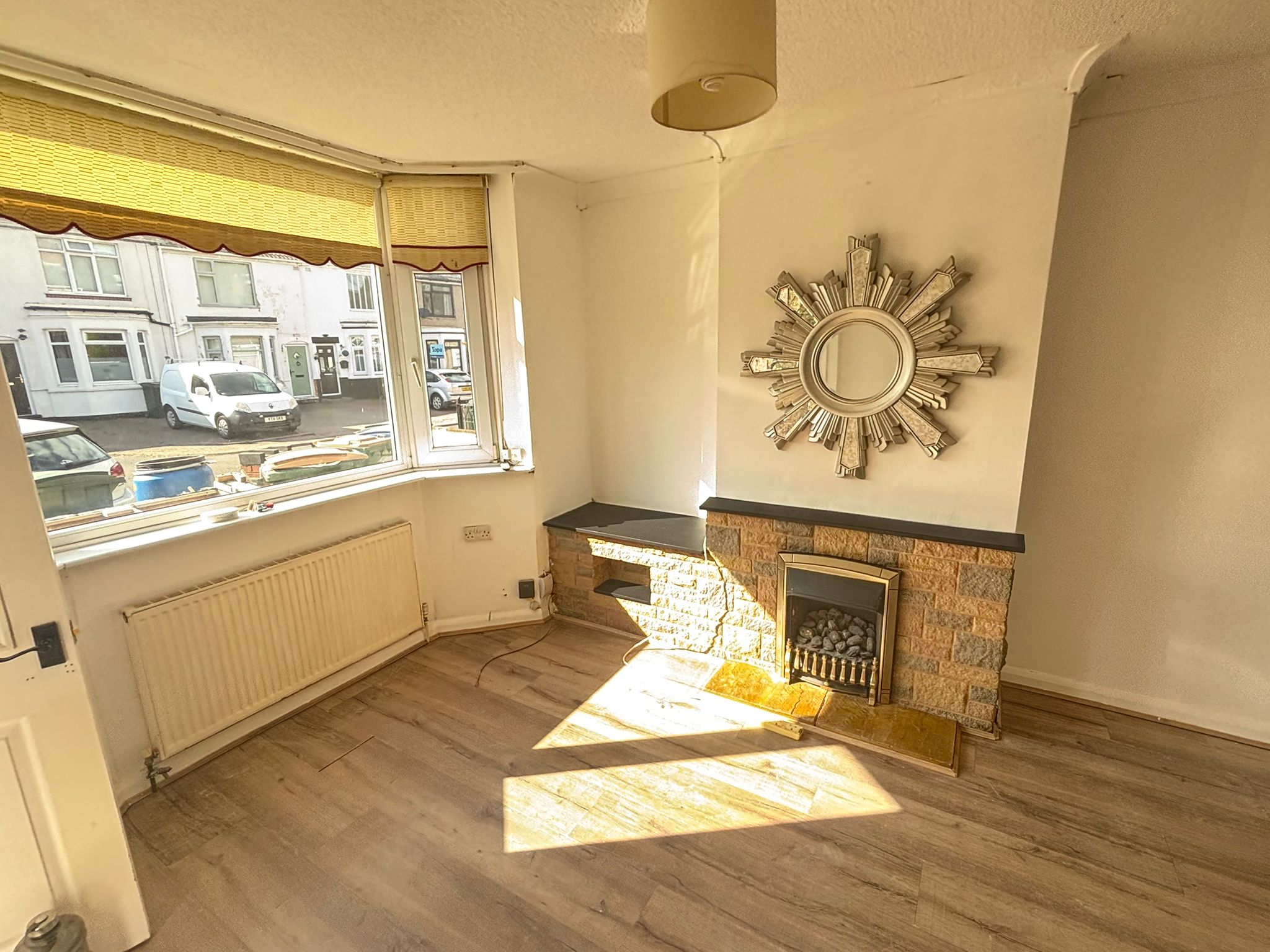 Stubbs Grove, Upper Stoke Image4