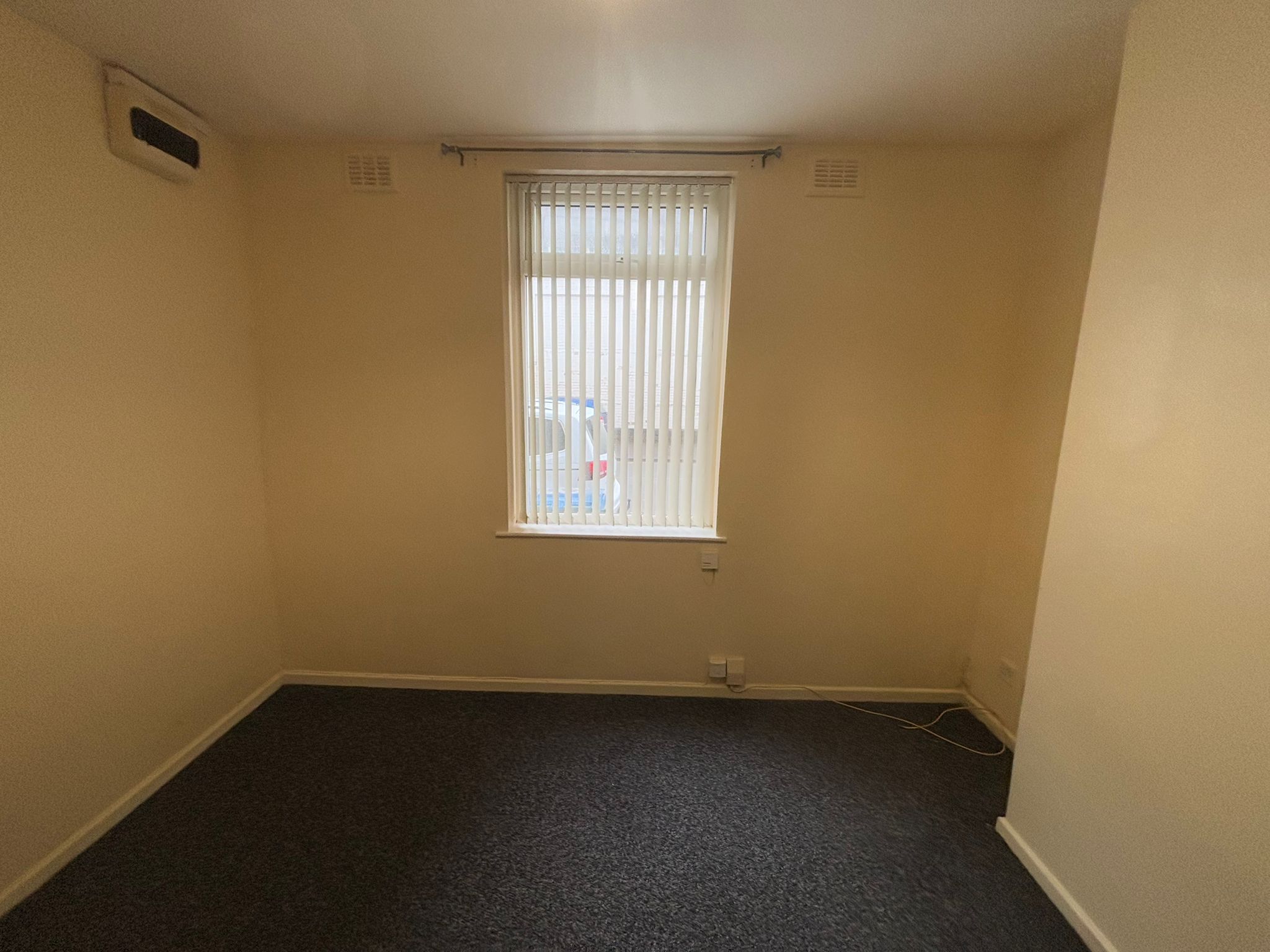 Red Lane, Paradise Image3