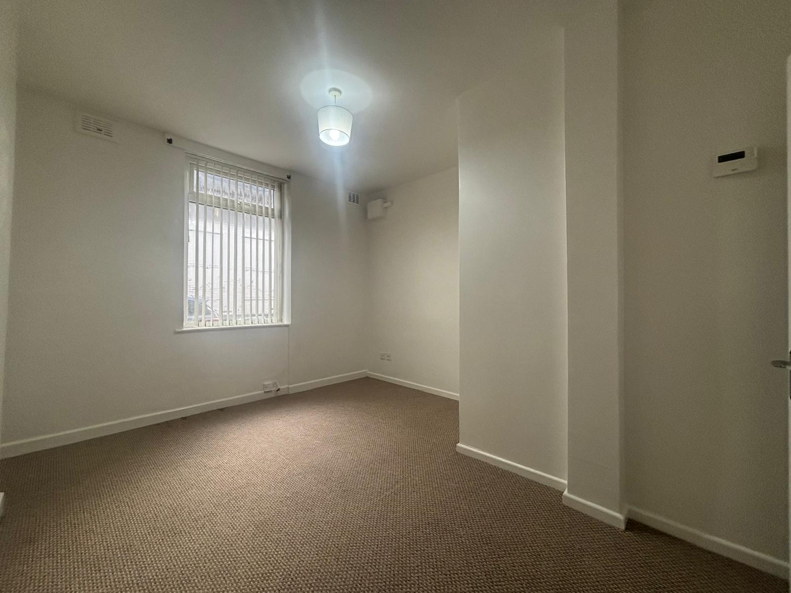 Red Lane, Paradise Image5