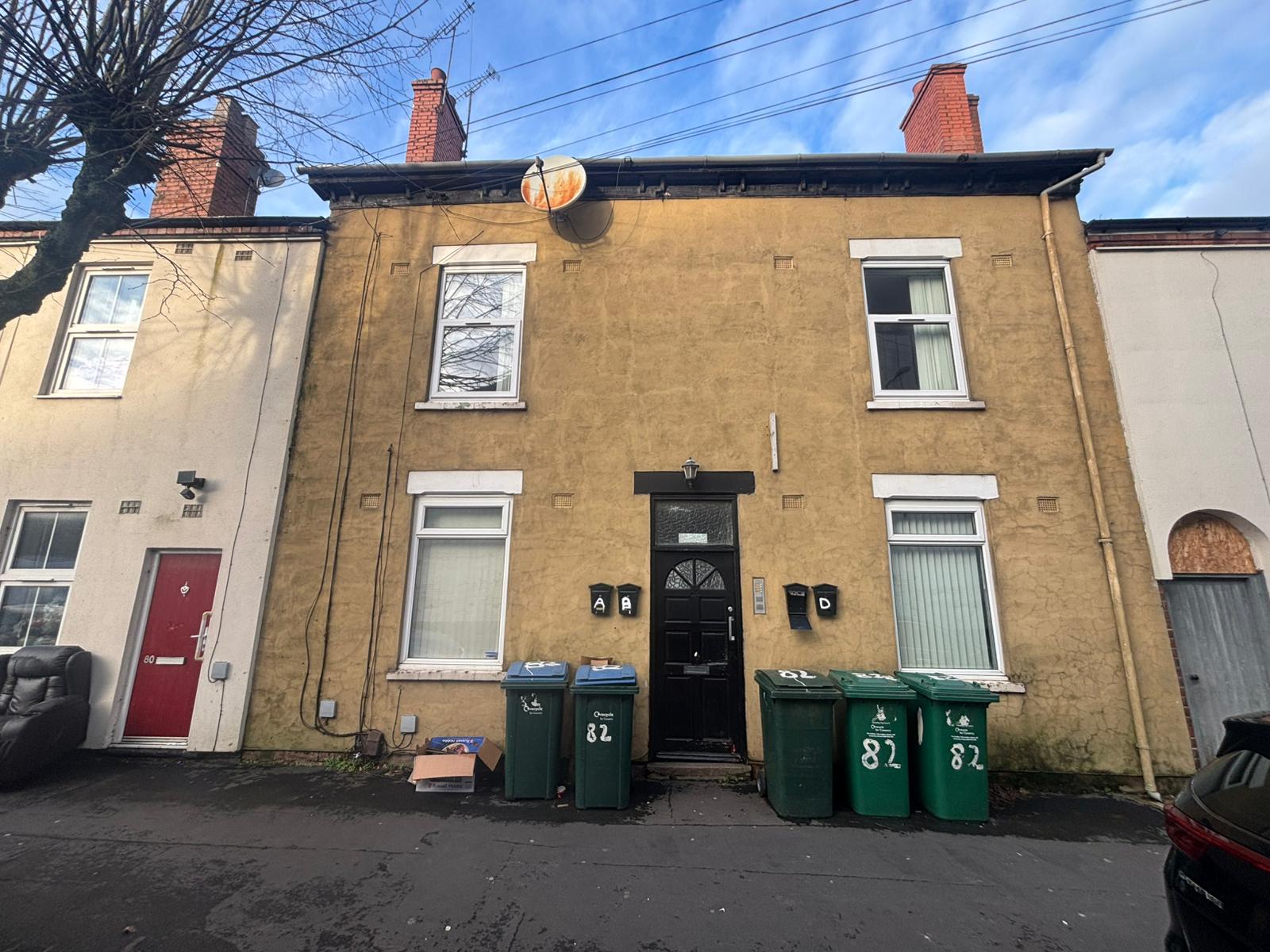 Red Lane, Paradise Image1