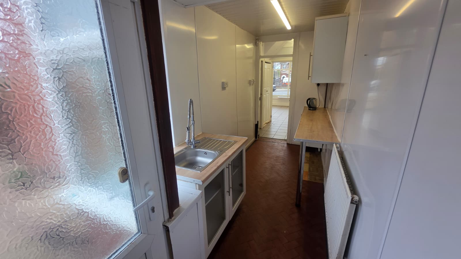 Sewell Highway,Wyken Image13