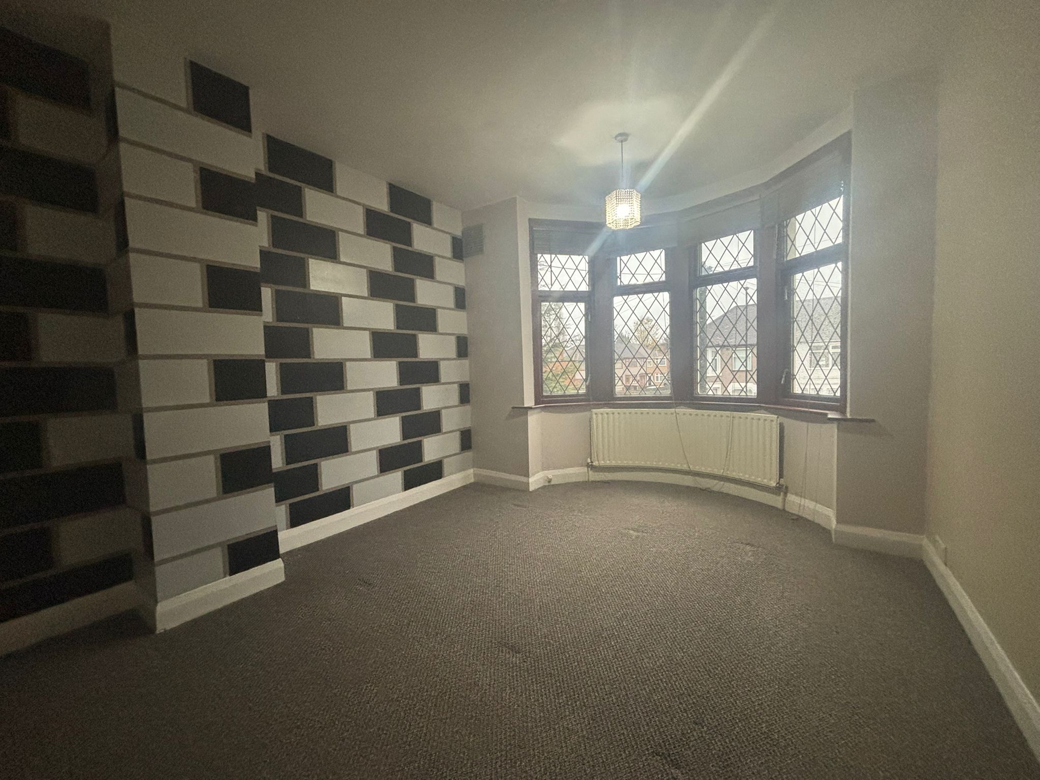 Cheveral Avenue, Radford Image14