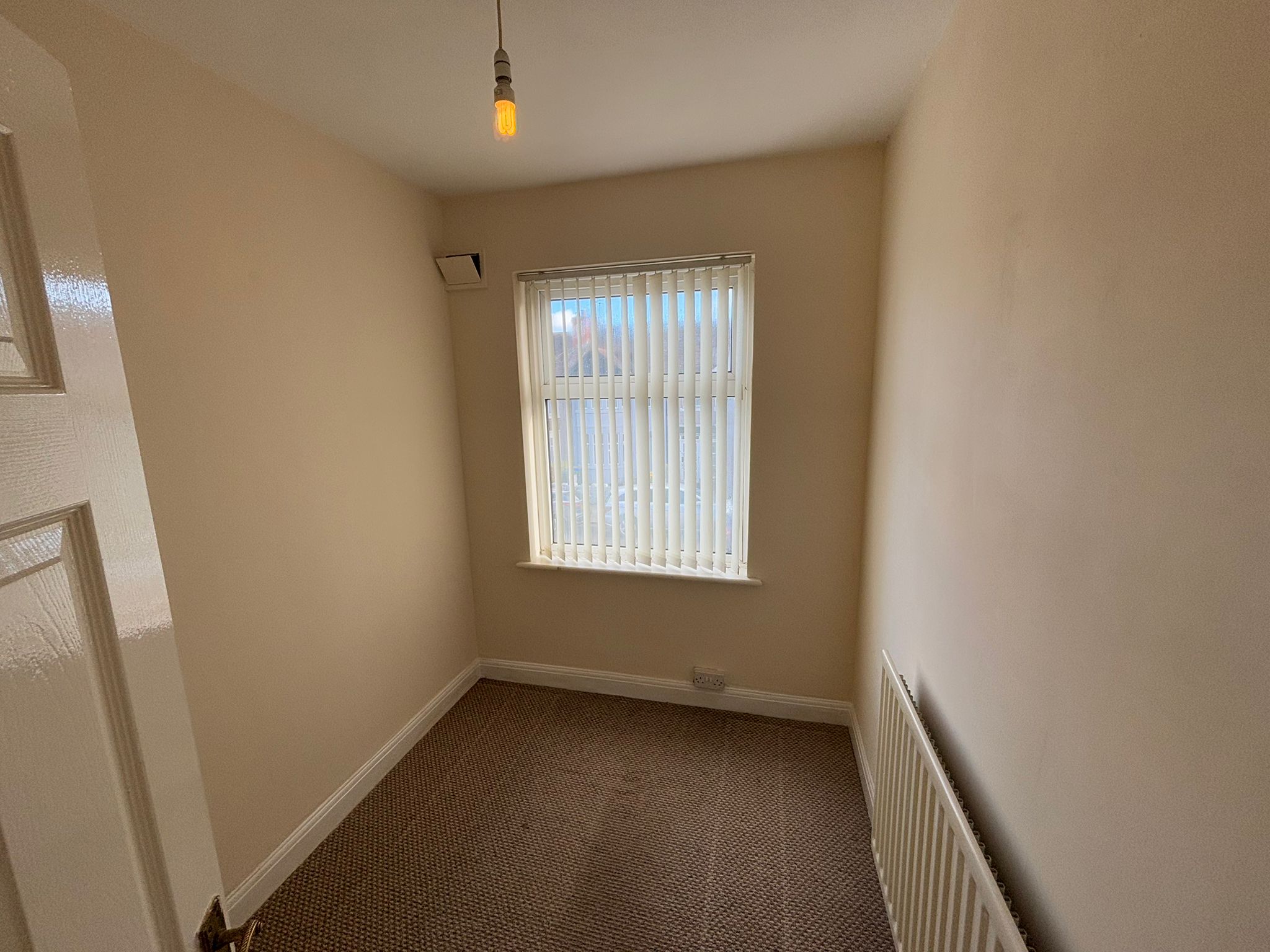 Dennis Road, Upper Stoke Image8