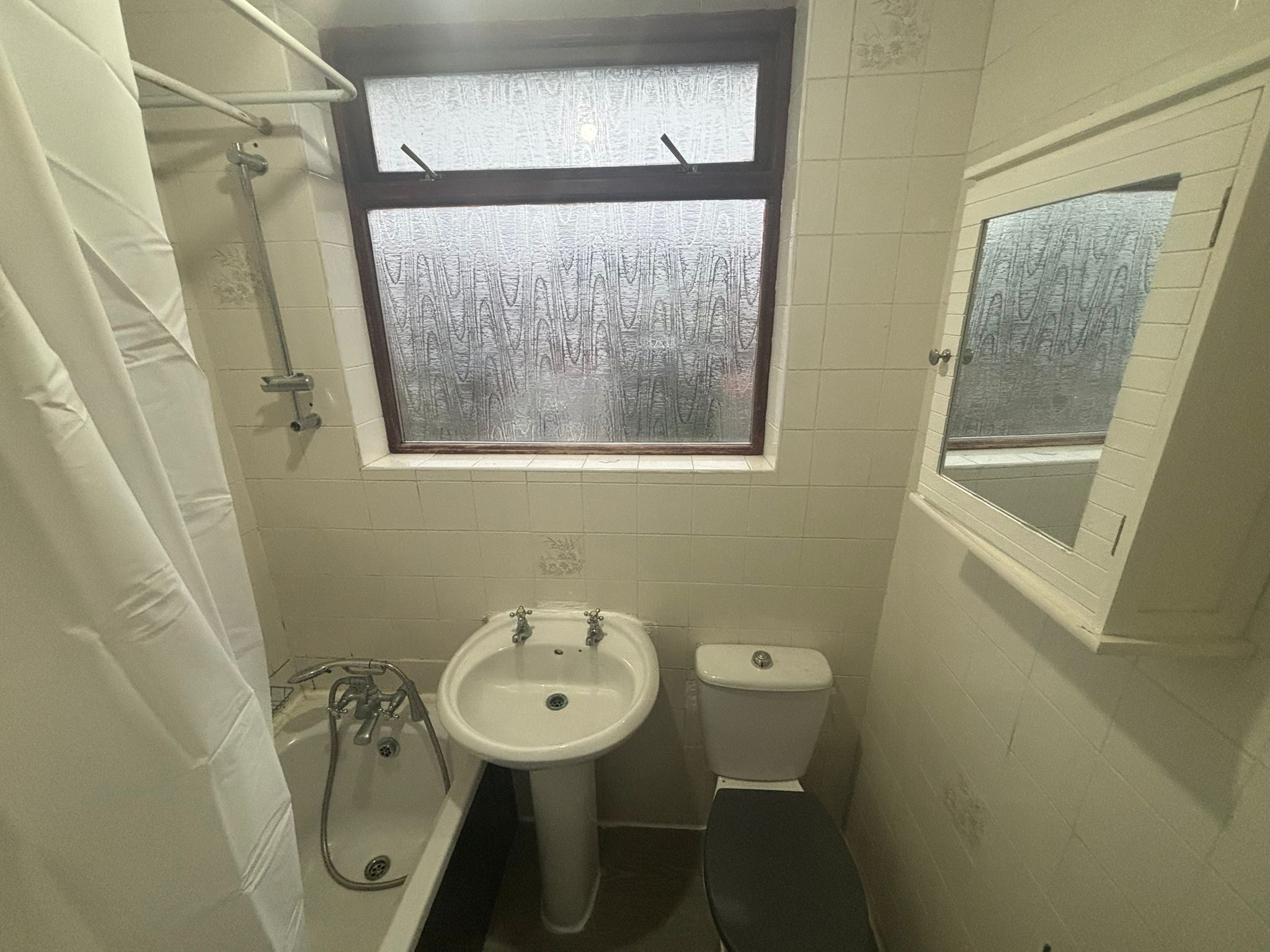 Cheveral Avenue, Radford Image20