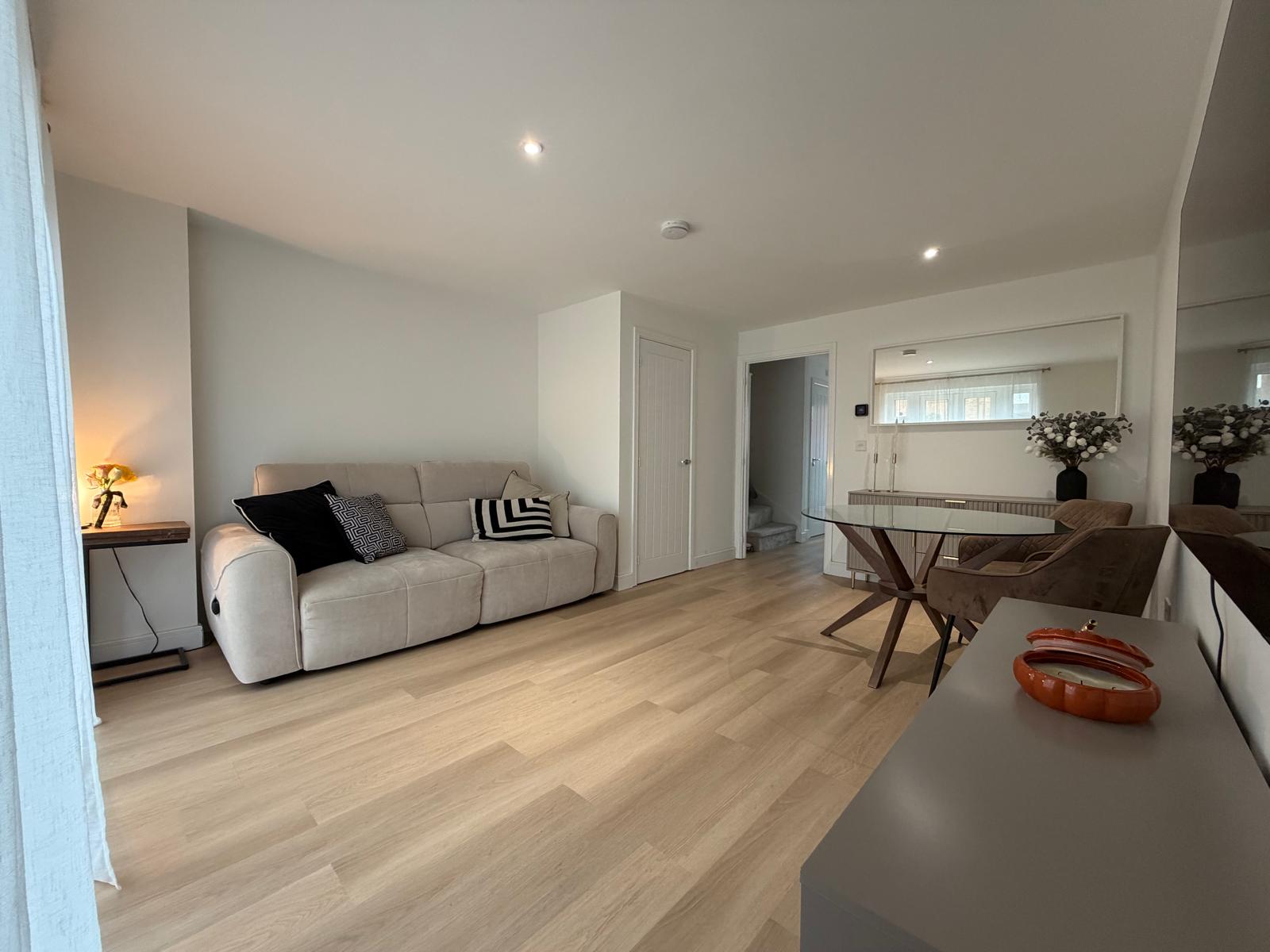 Loosely Lane, Holbrooks Image8