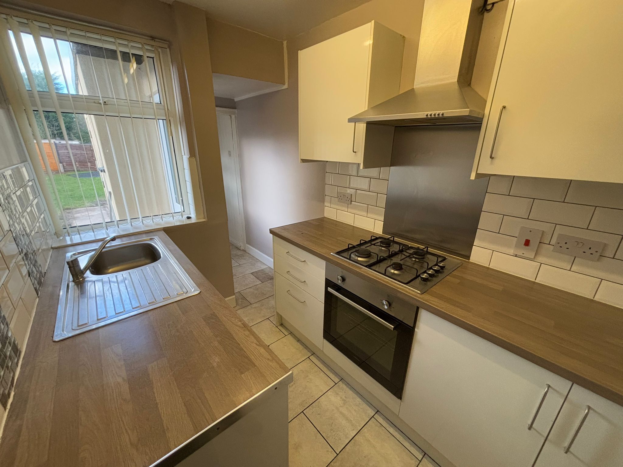 Dennis Road, Upper Stoke Image4