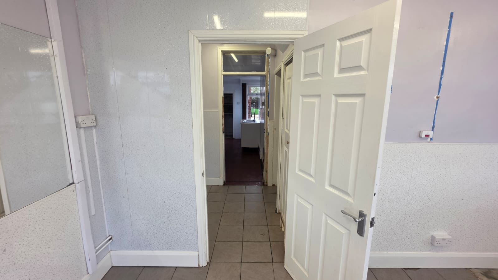 Sewell Highway,Wyken Image7