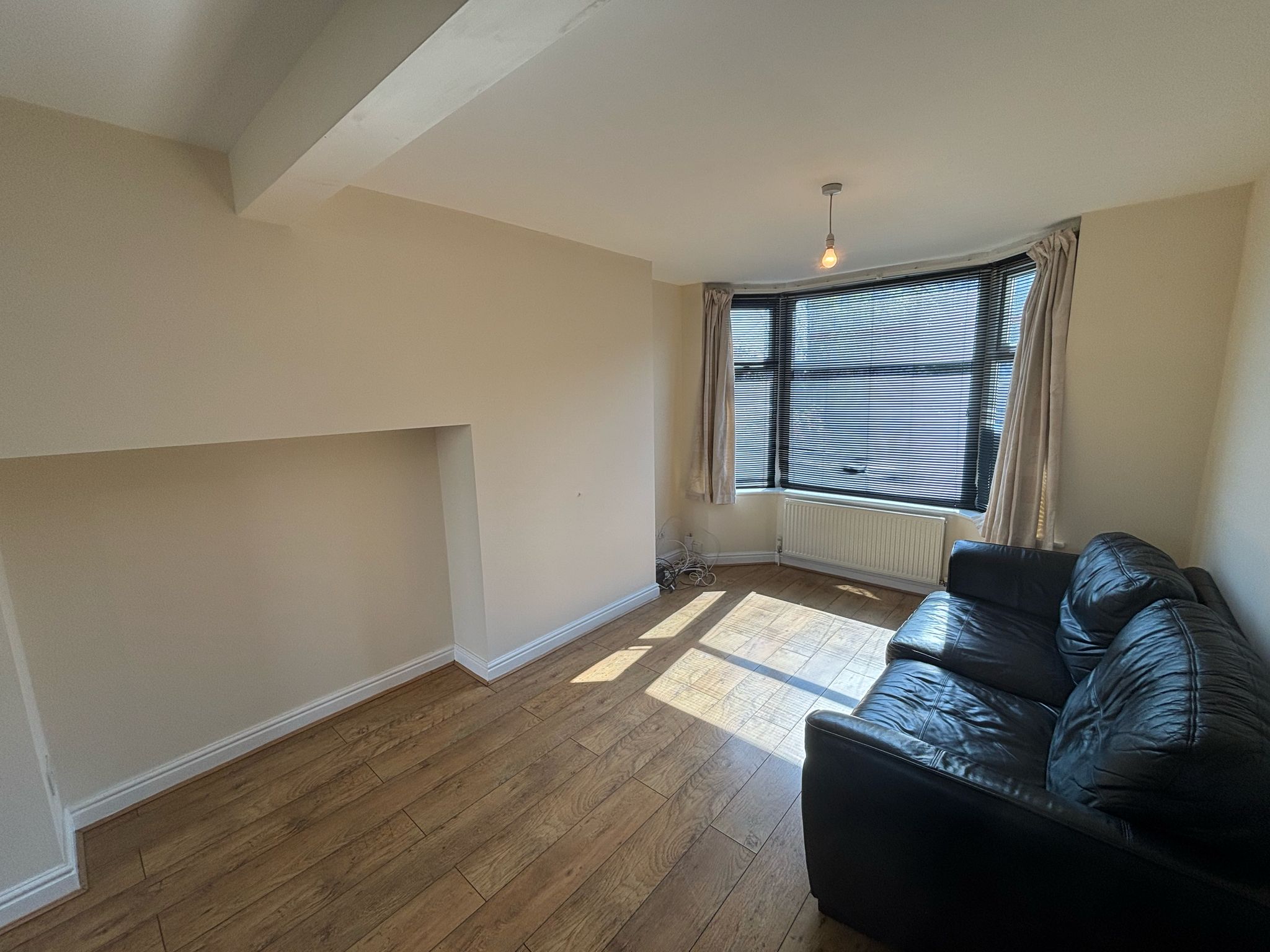 Torrington Avenue, Tile Hill Image3