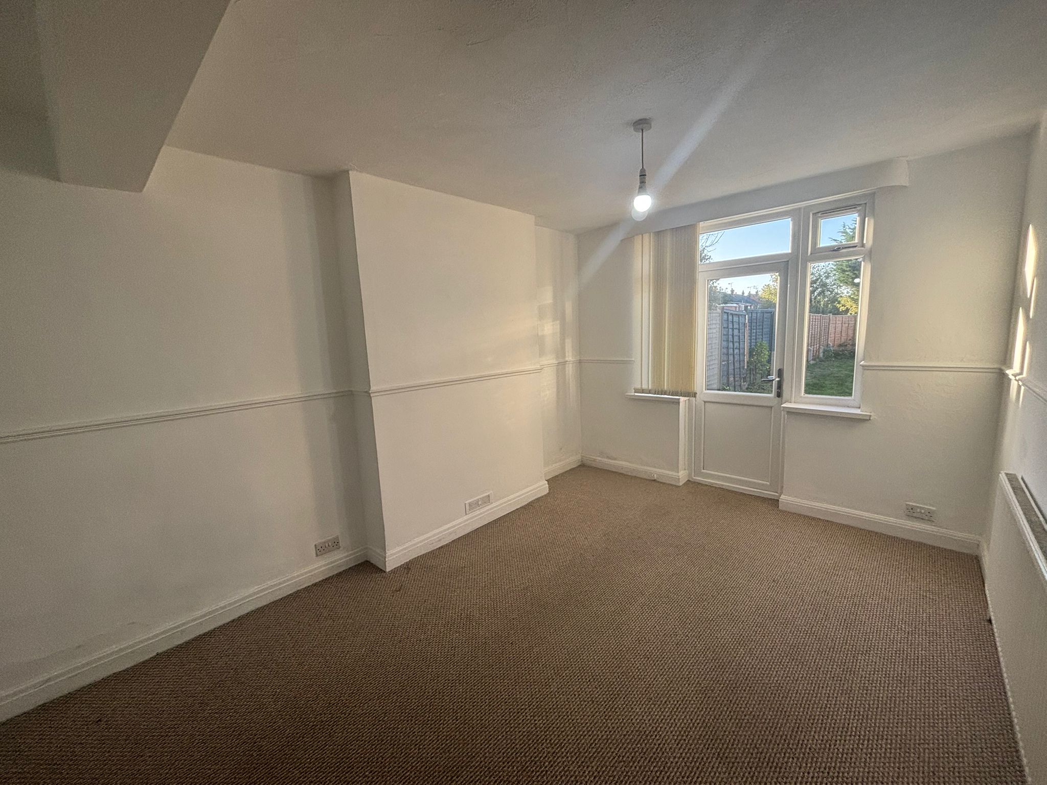 Dennis Road, Upper Stoke Image2