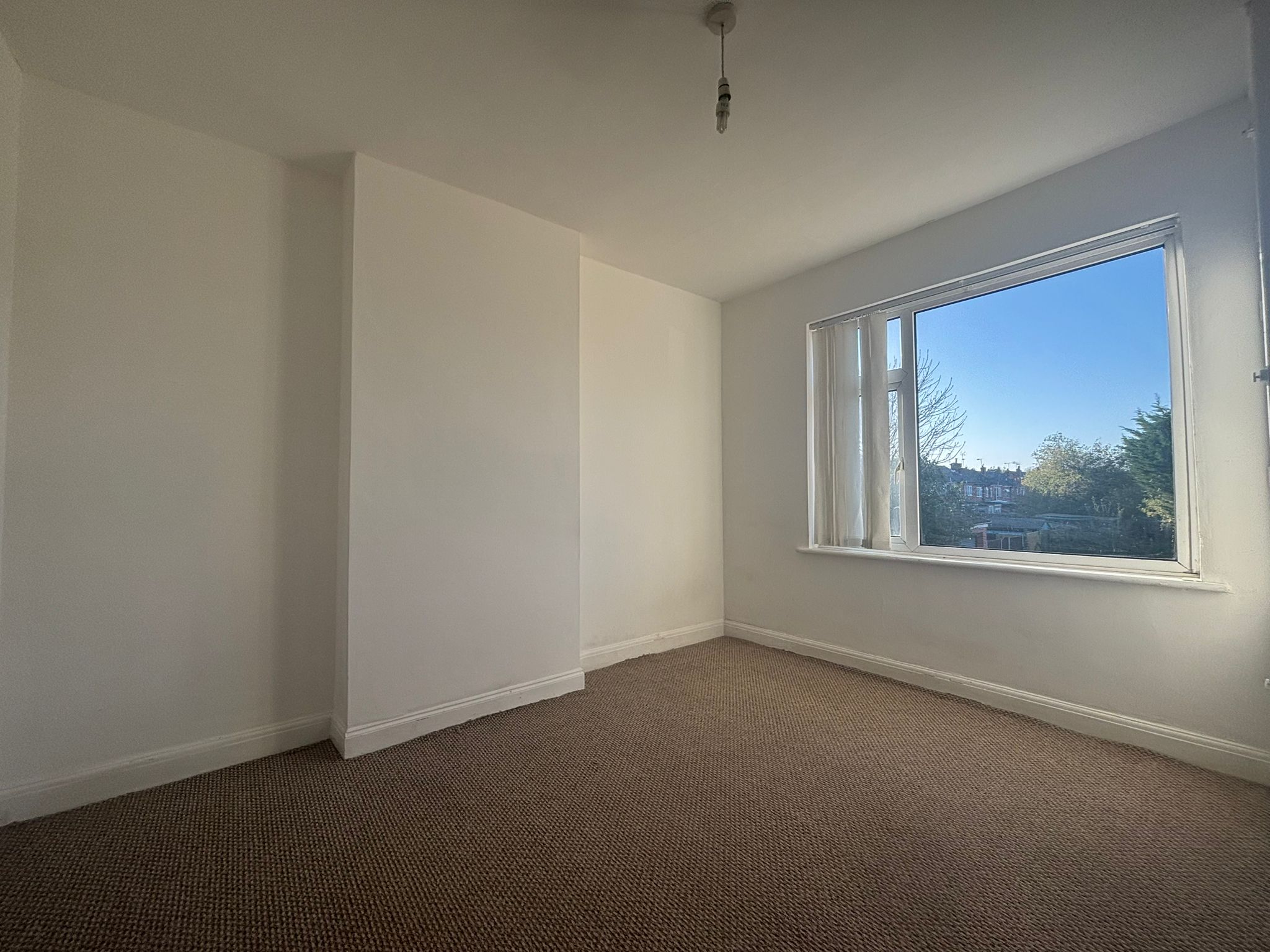 Dennis Road, Upper Stoke Image9