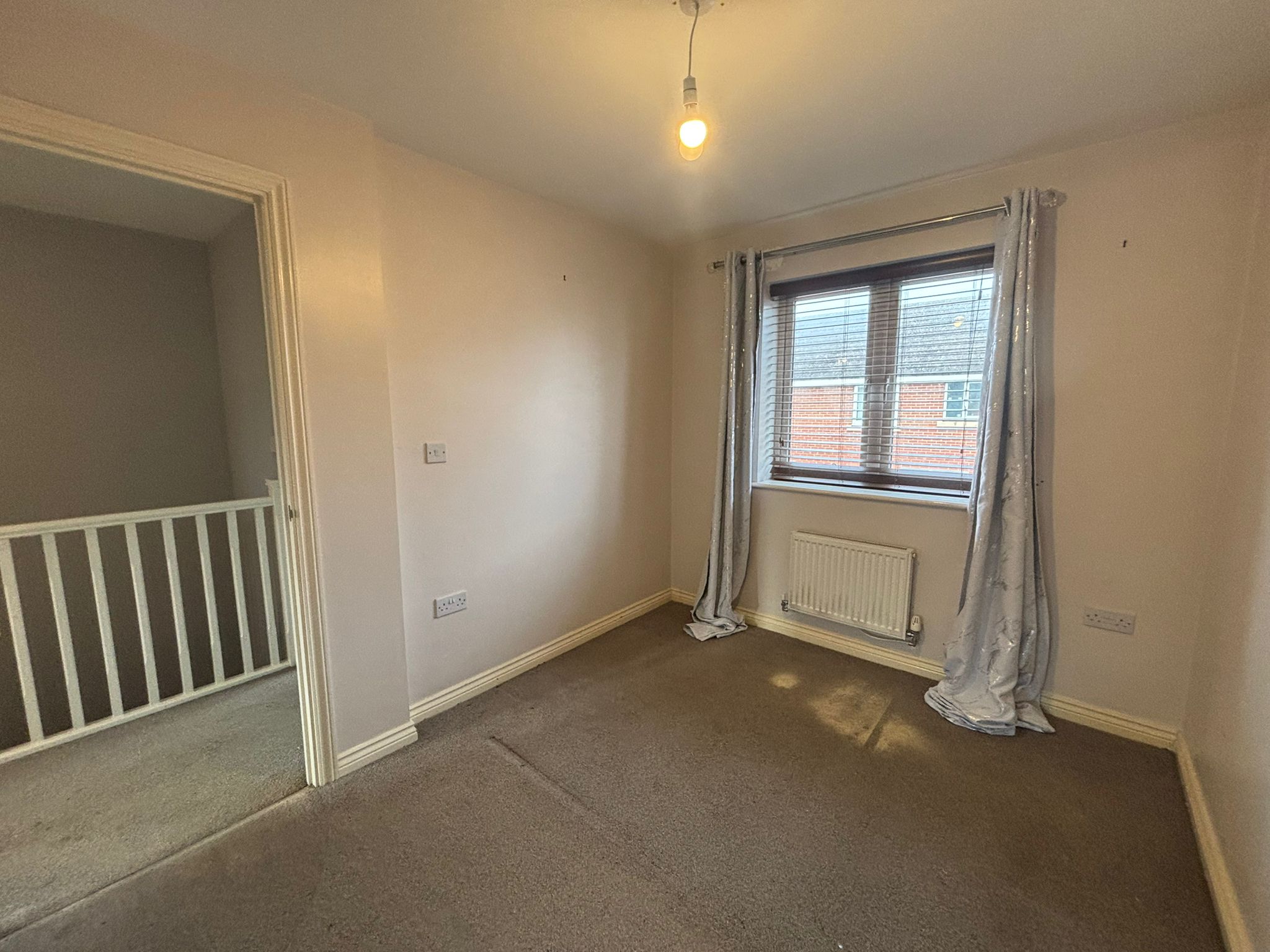 Grenadier Drive, Lower Stoke Image13