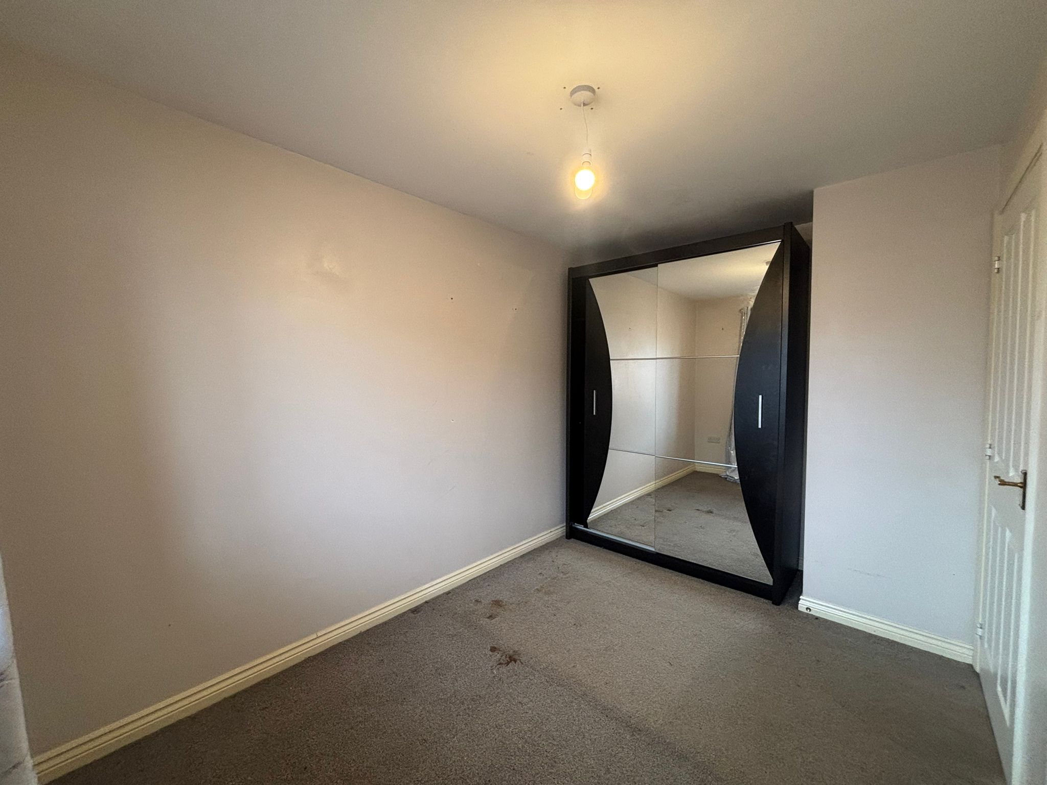 Grenadier Drive, Lower Stoke Image14