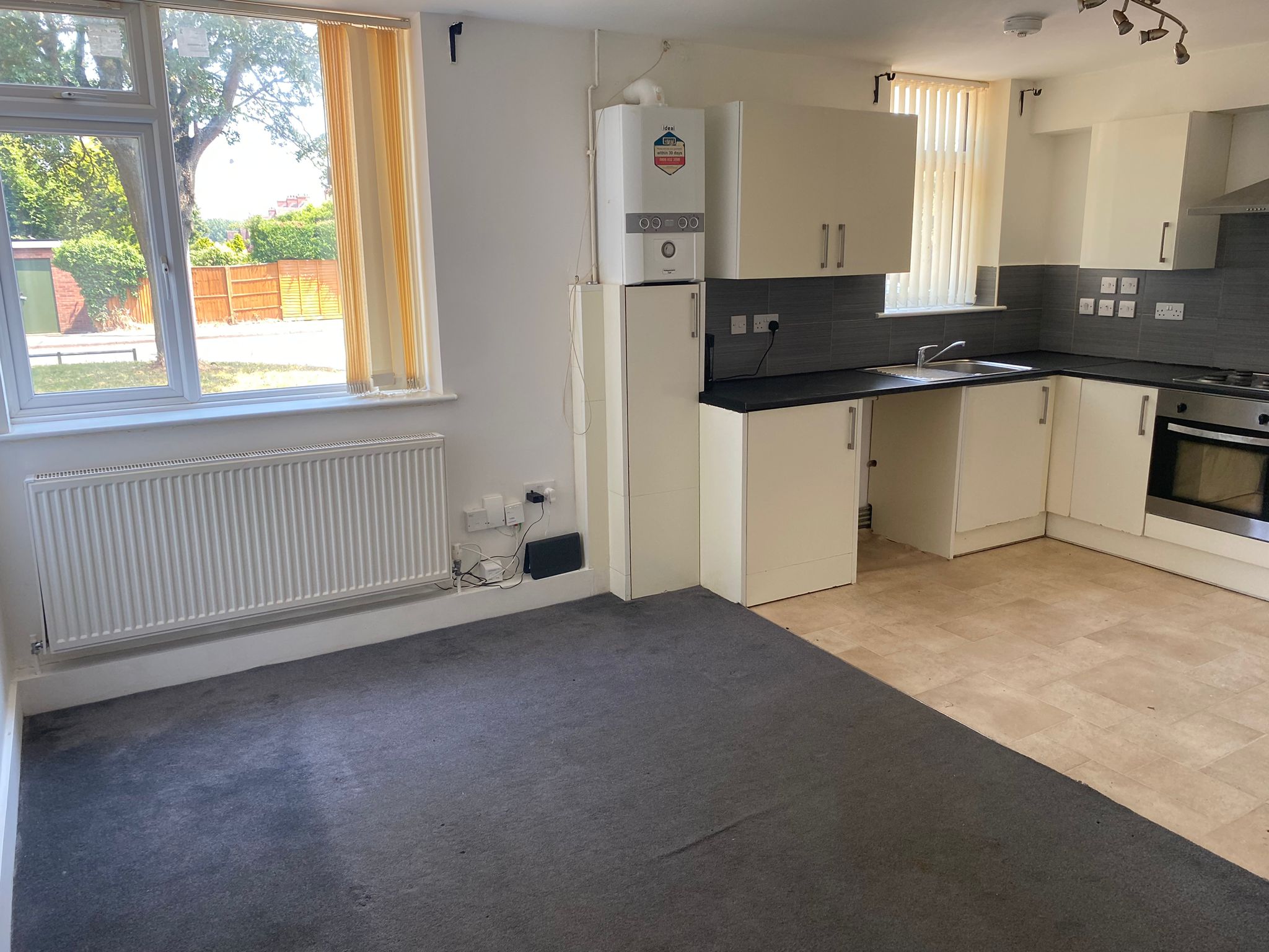 Barley Lea House, Stoke Aldermoor Image3