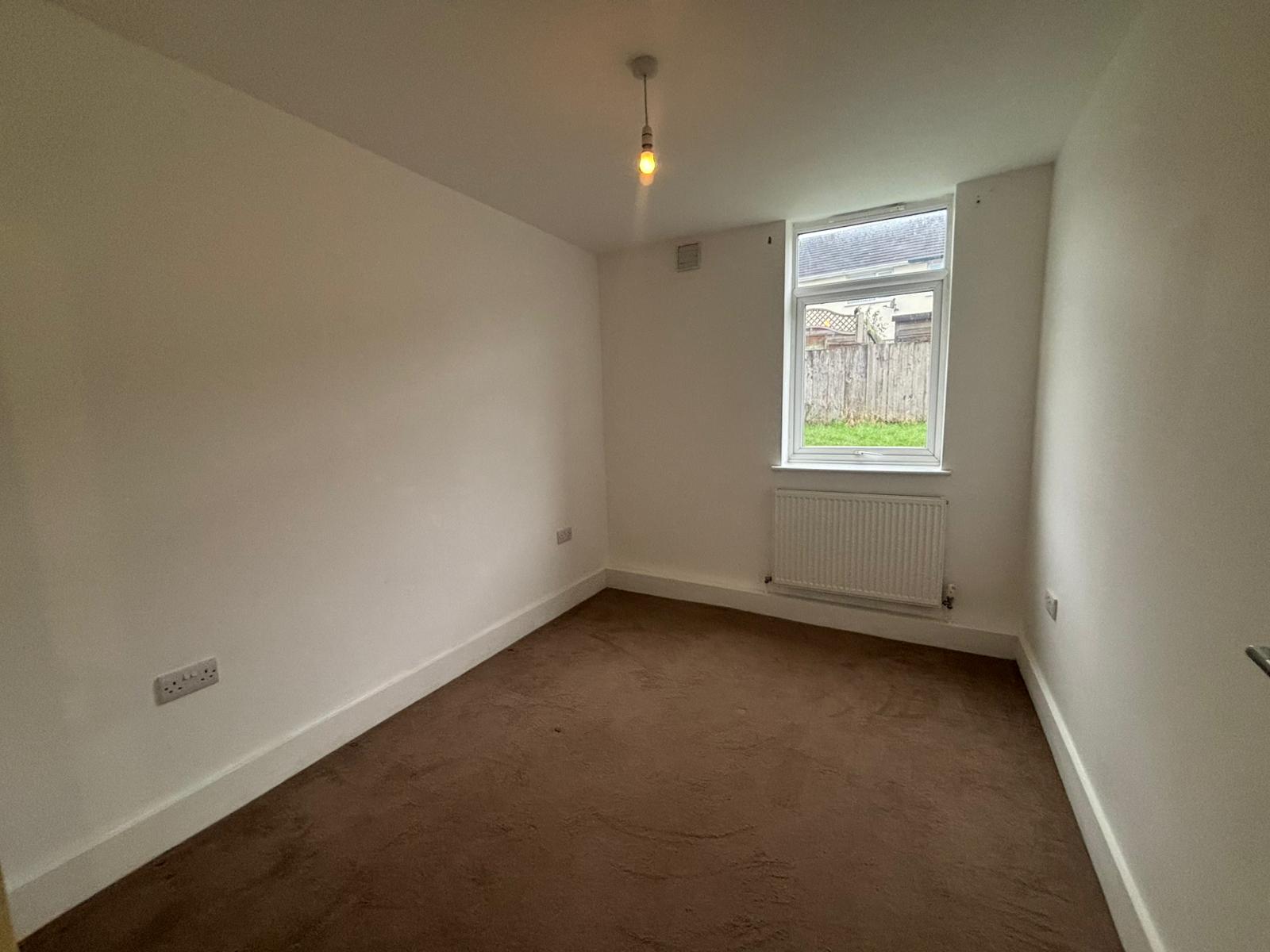 Barley Lea House, Stoke Aldermoor Image5