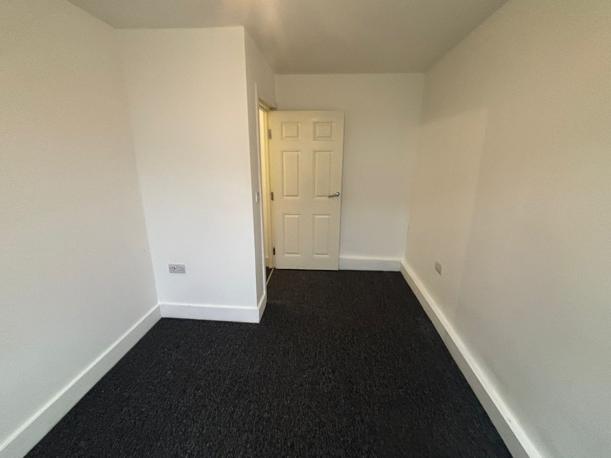 Barley Lea House, Stoke Aldermoor Image11