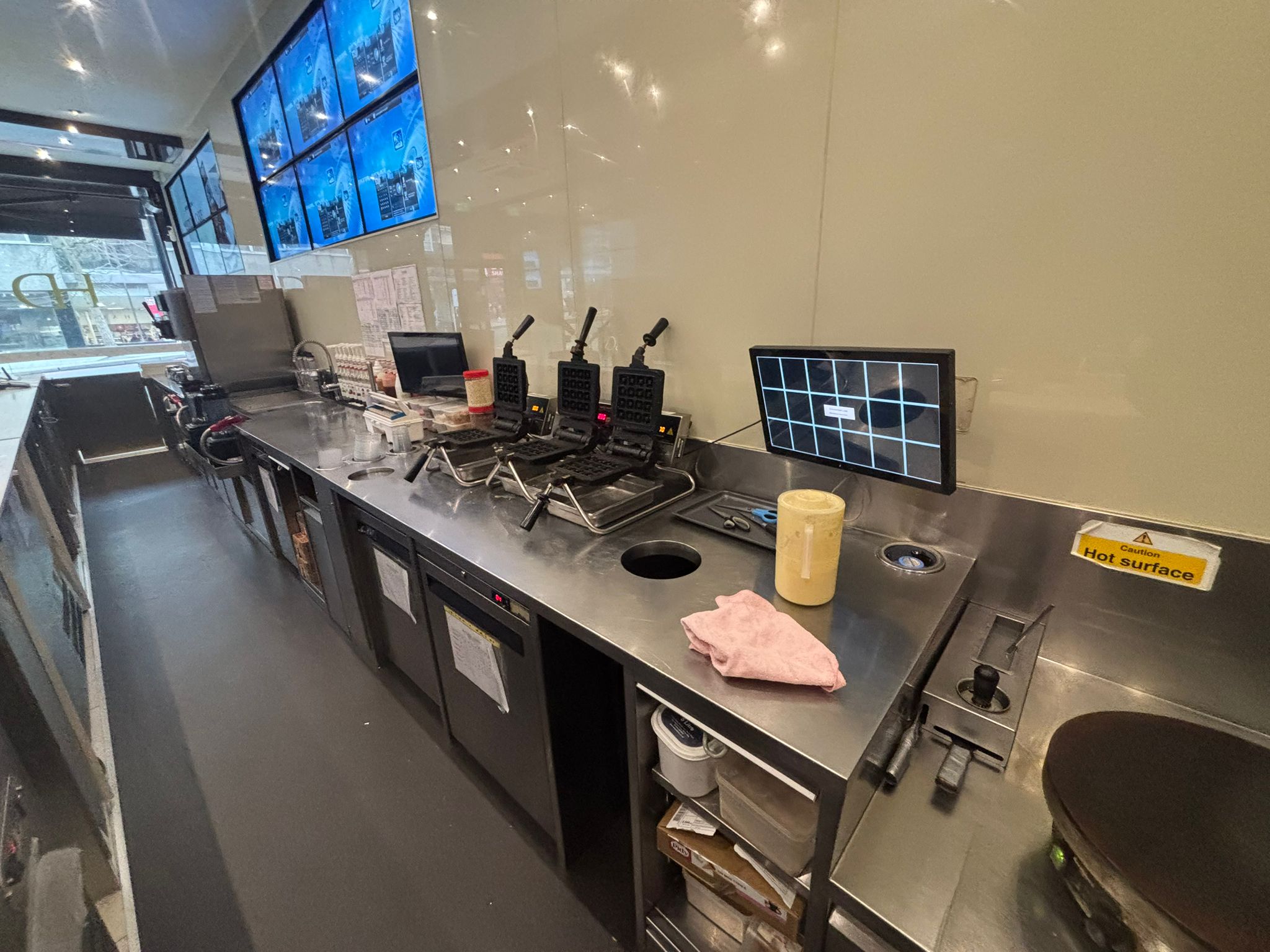 Trinity Street-Dessert Parlour Image9