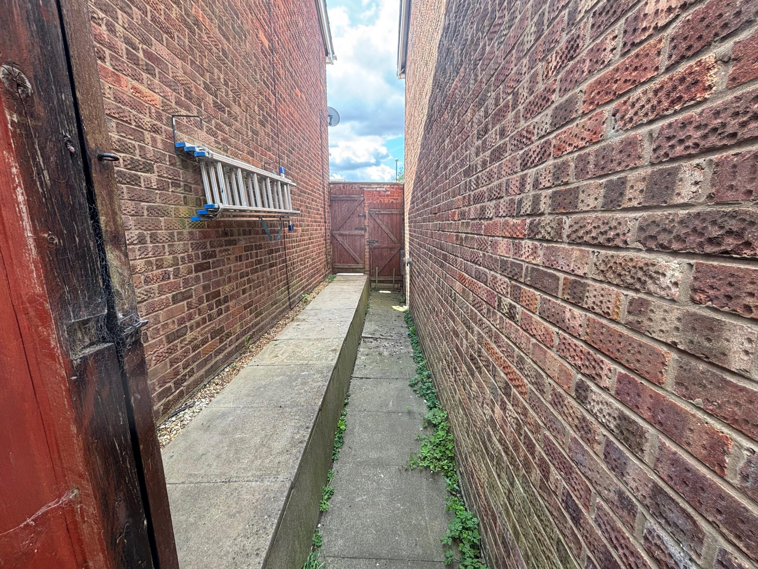 Esher Drive,Chyelesmore Image21