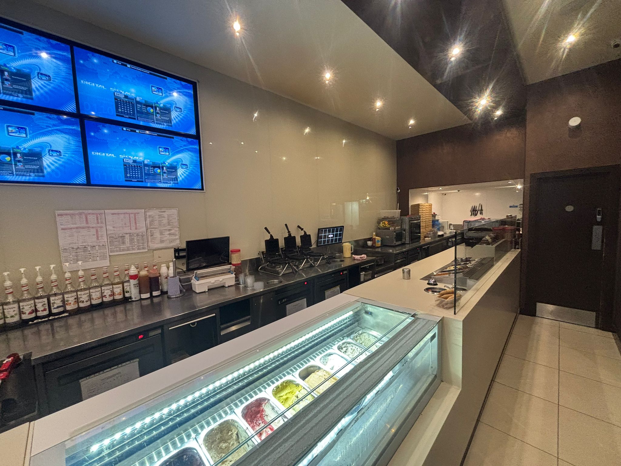 Trinity Street-Dessert Parlour Image6