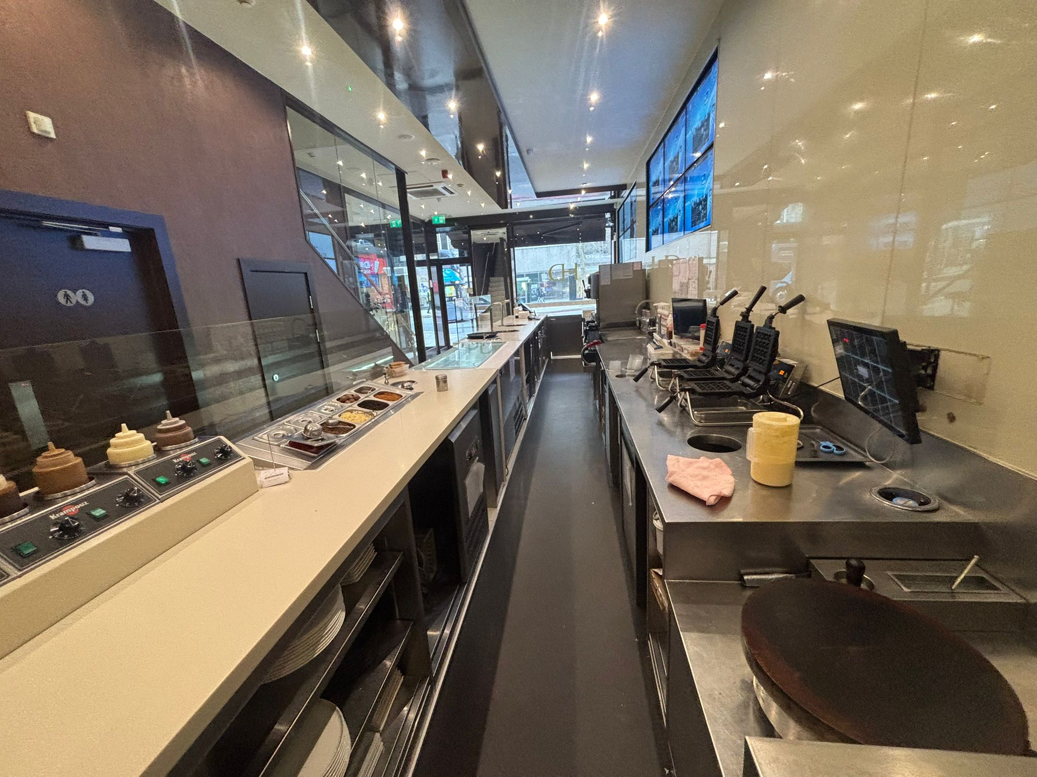 Trinity Street-Dessert Parlour Image8