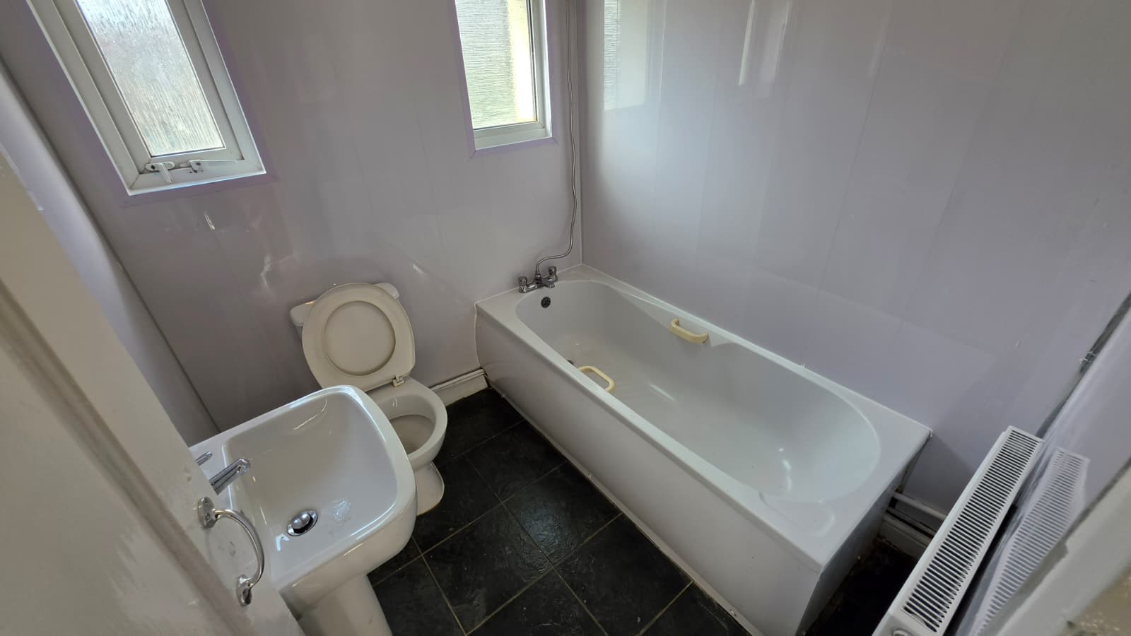 Trentham Road,Hillfileds Image10