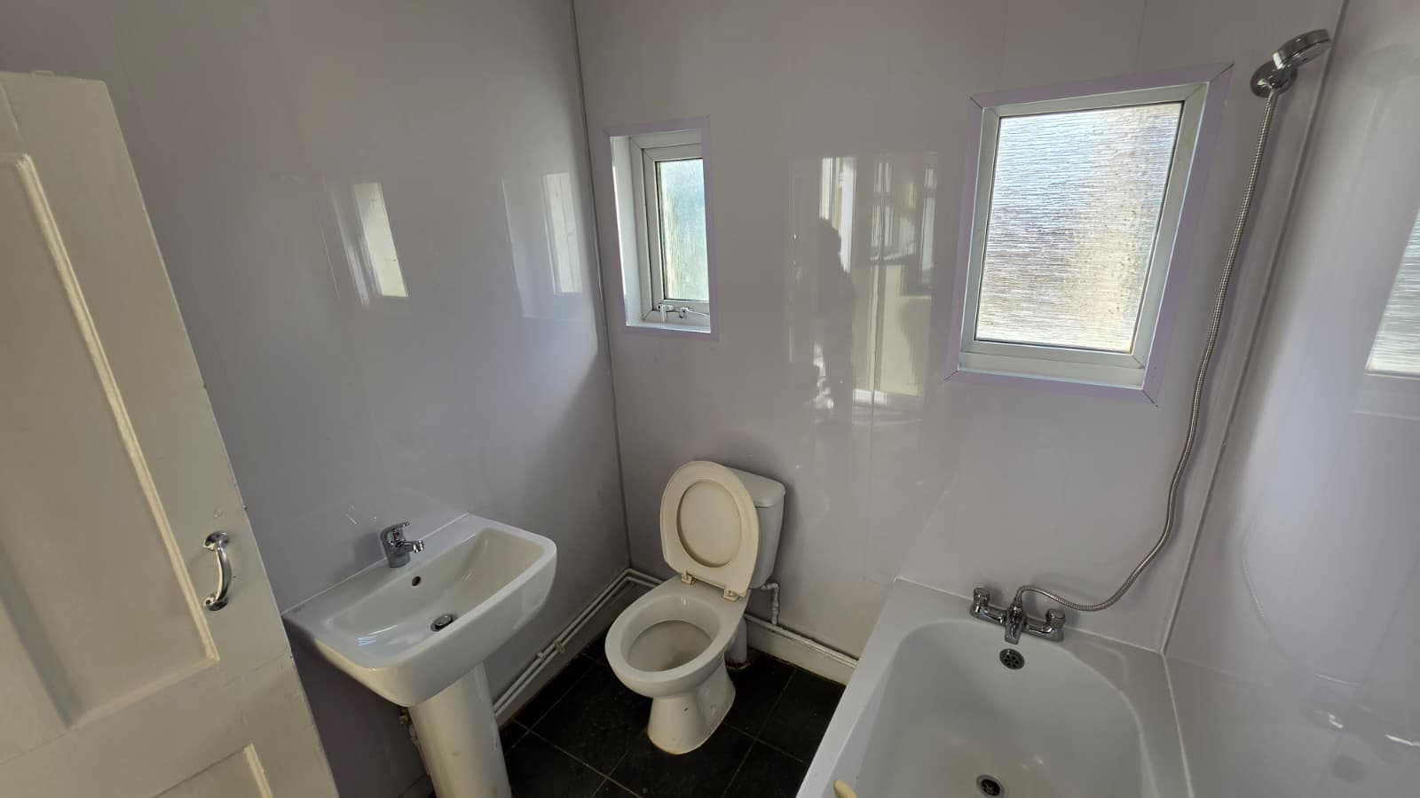 Trentham Road,Hillfileds Image11