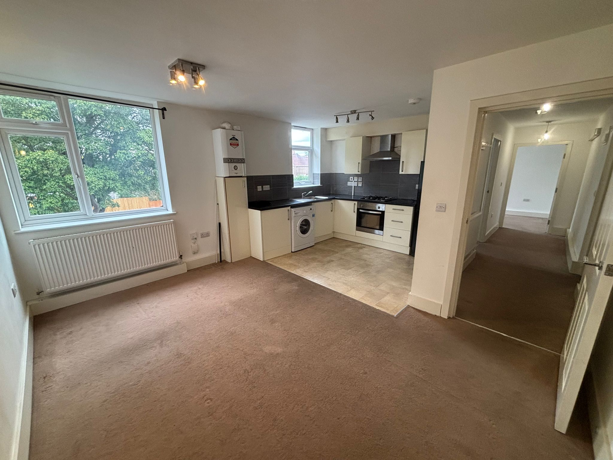 Barley Lea House, Stoke Aldermoor Image2