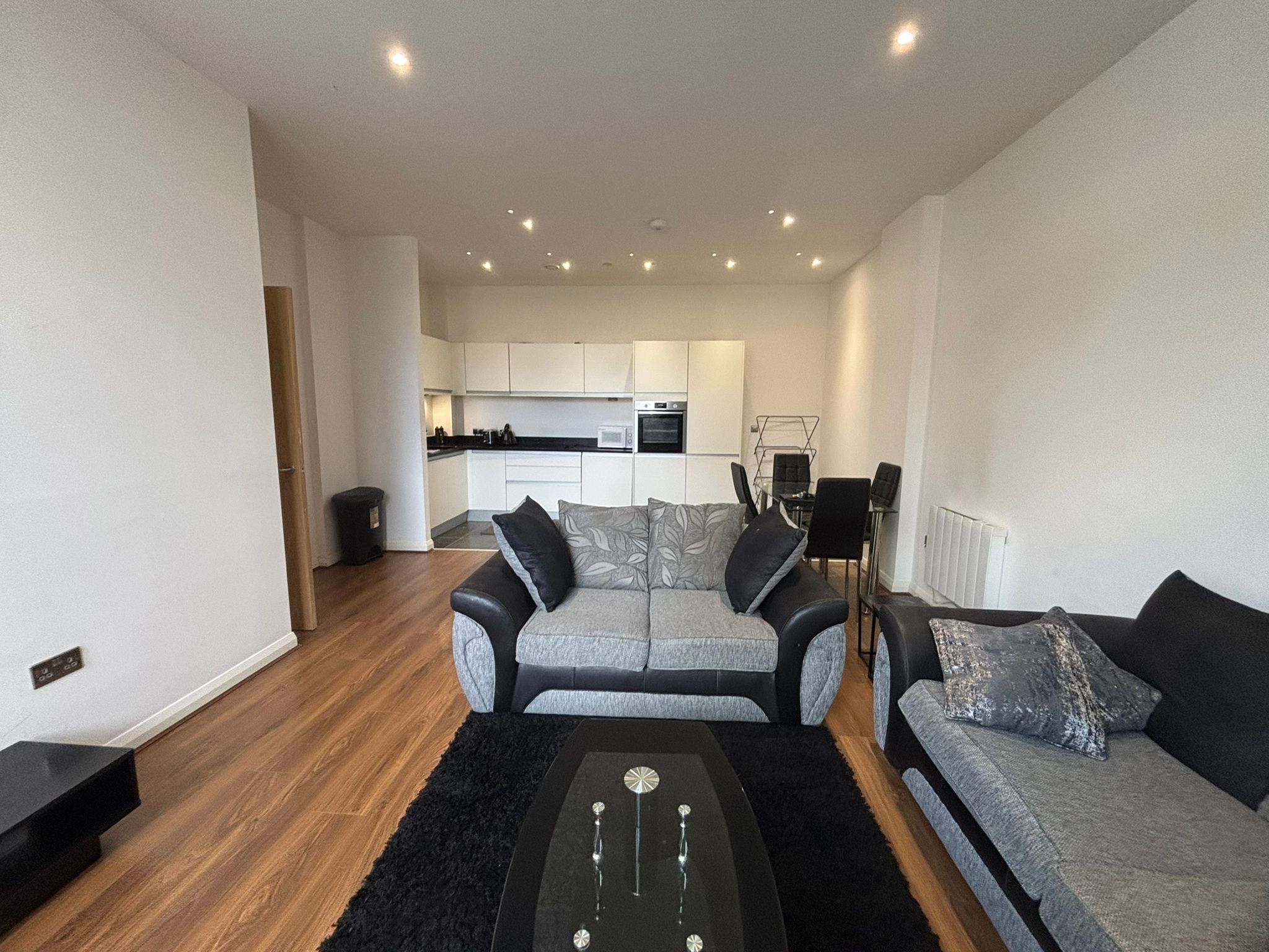 Corporation Street, City Centre Image4