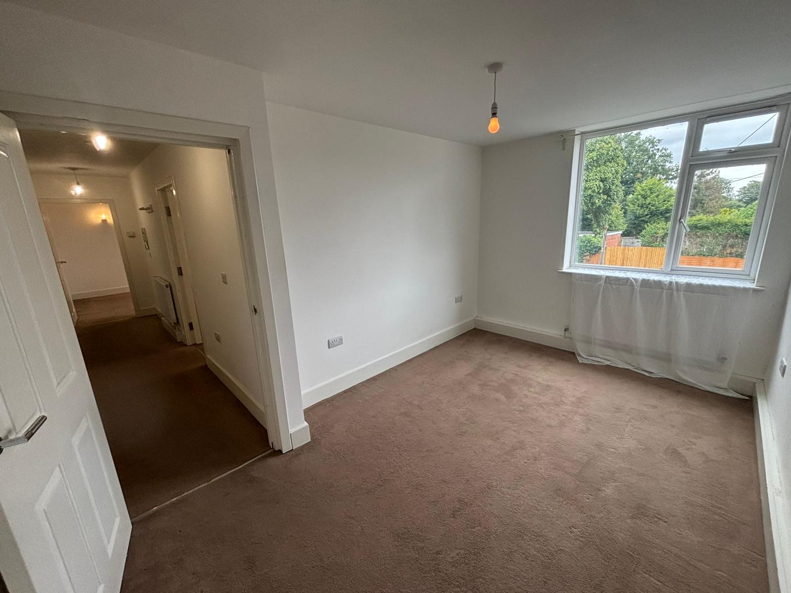 Barley Lea House, Stoke Aldermoor Image4