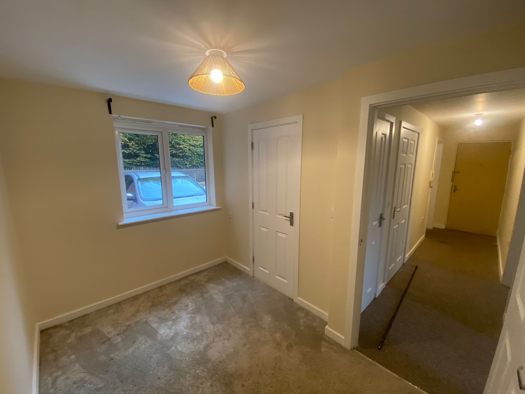 Hickory Close, Potters Green Image6