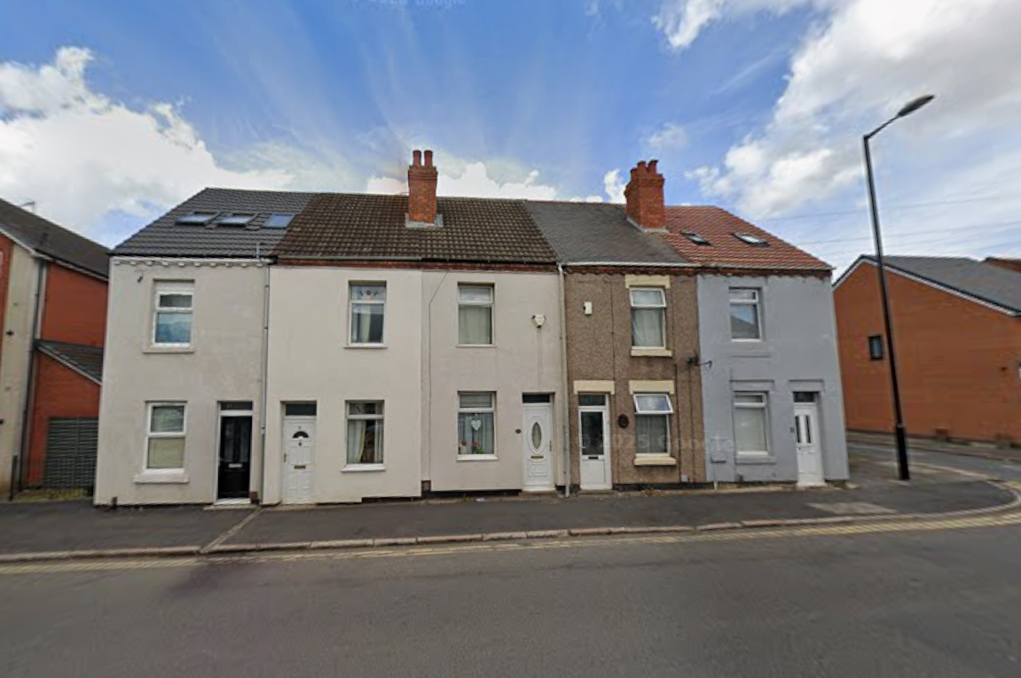 Red Lane, Paradise Image1