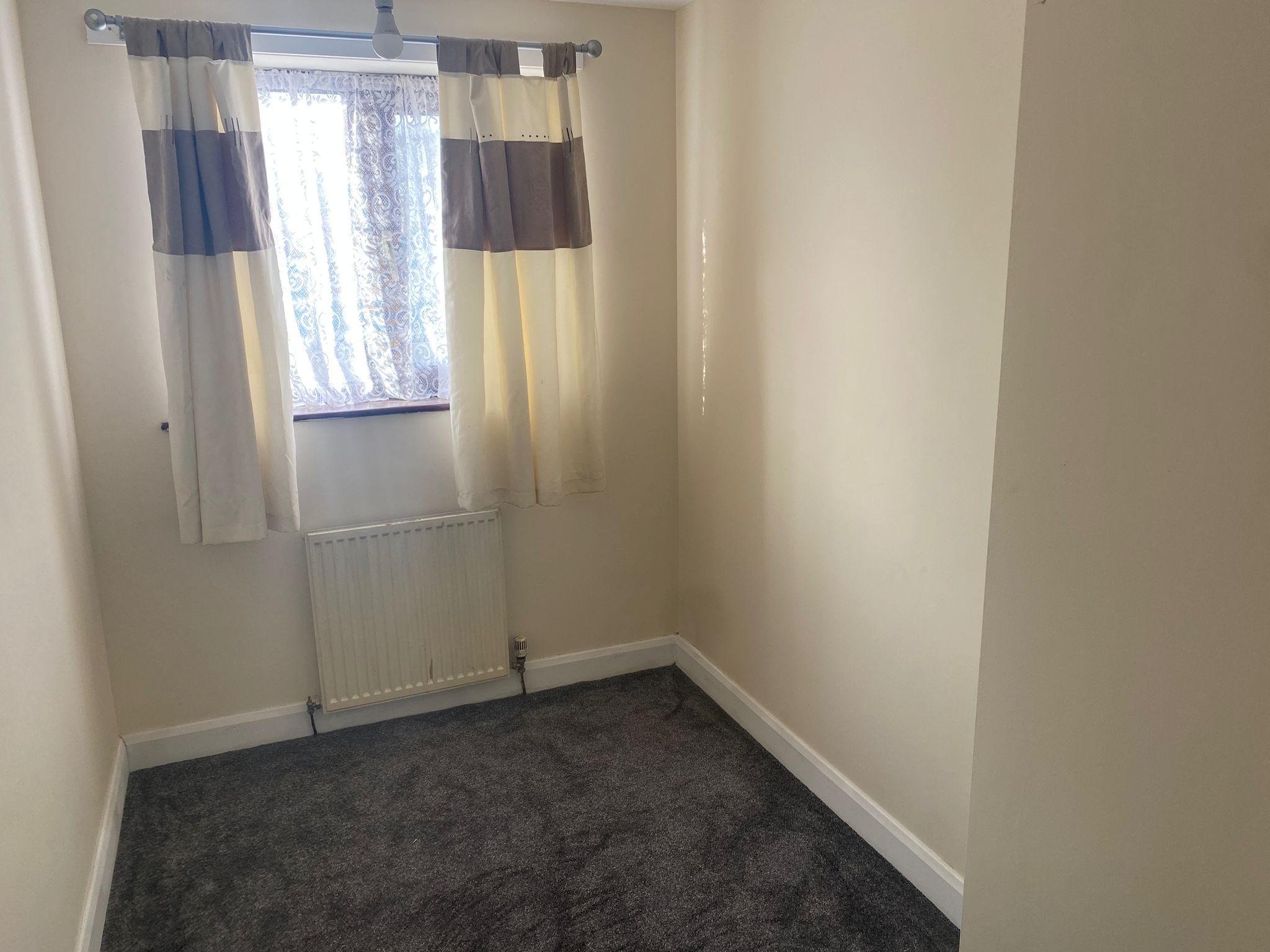 Montrose Drive, Nuneaton Image13