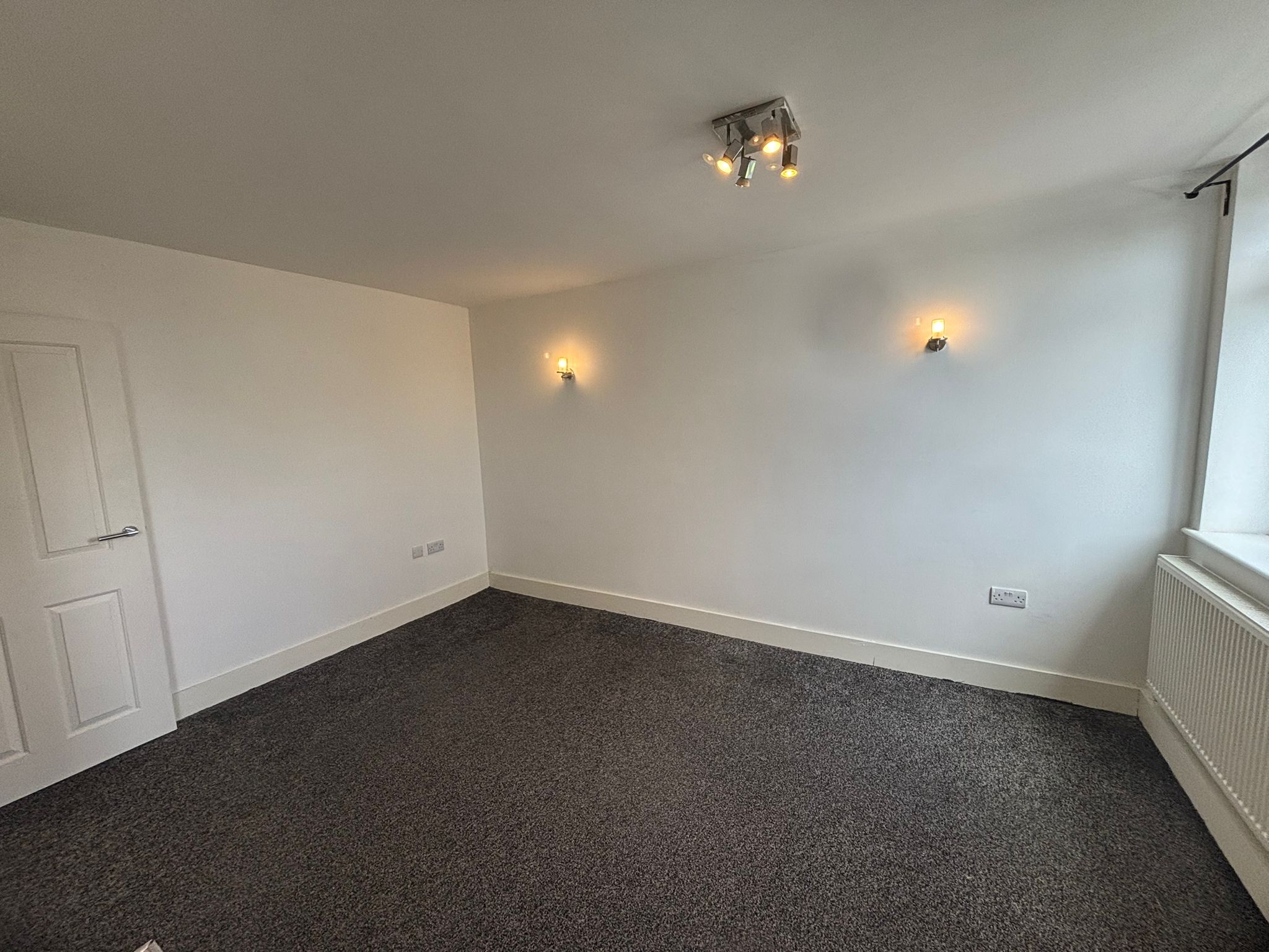 Barley Lea House, Stoke Aldermoor Image2