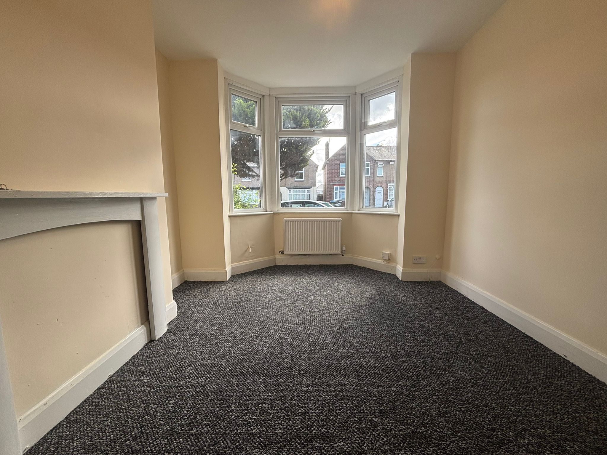 Burnaby Road, Radford Image3