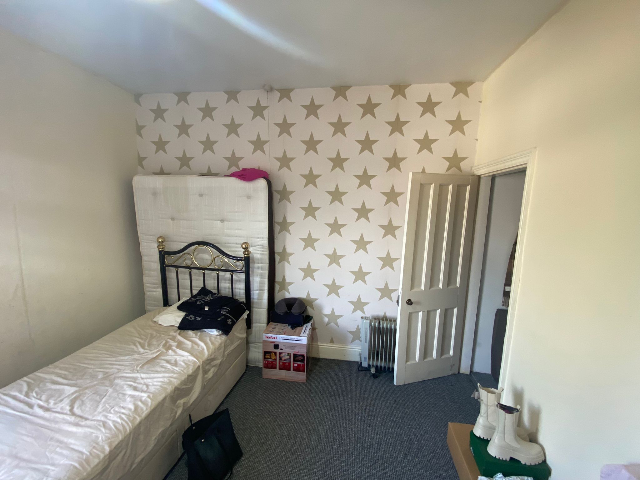 Swan Lane, Hillfileds / Lower Stock Image12
