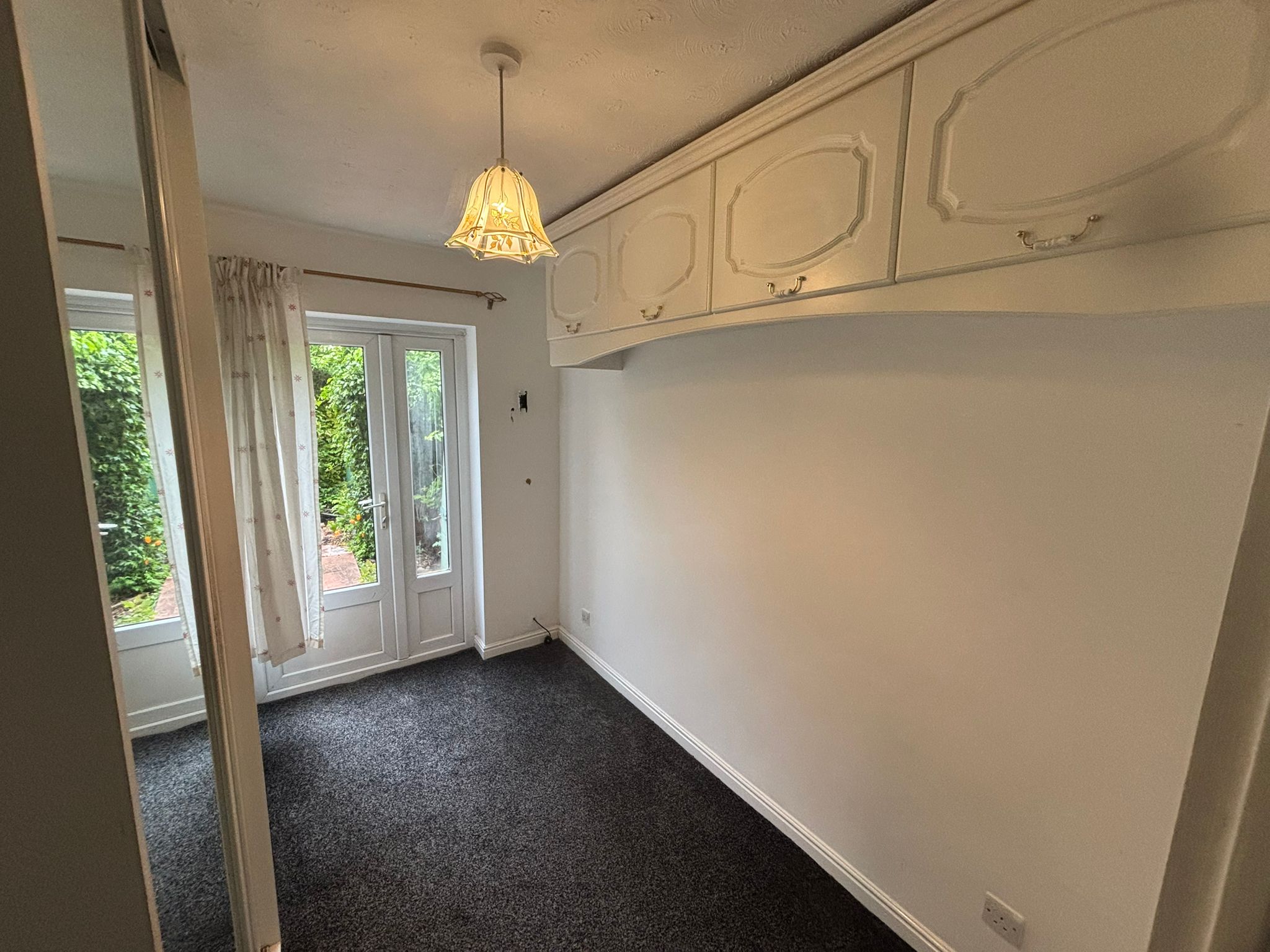 Holbein Close, Bedworth Image9