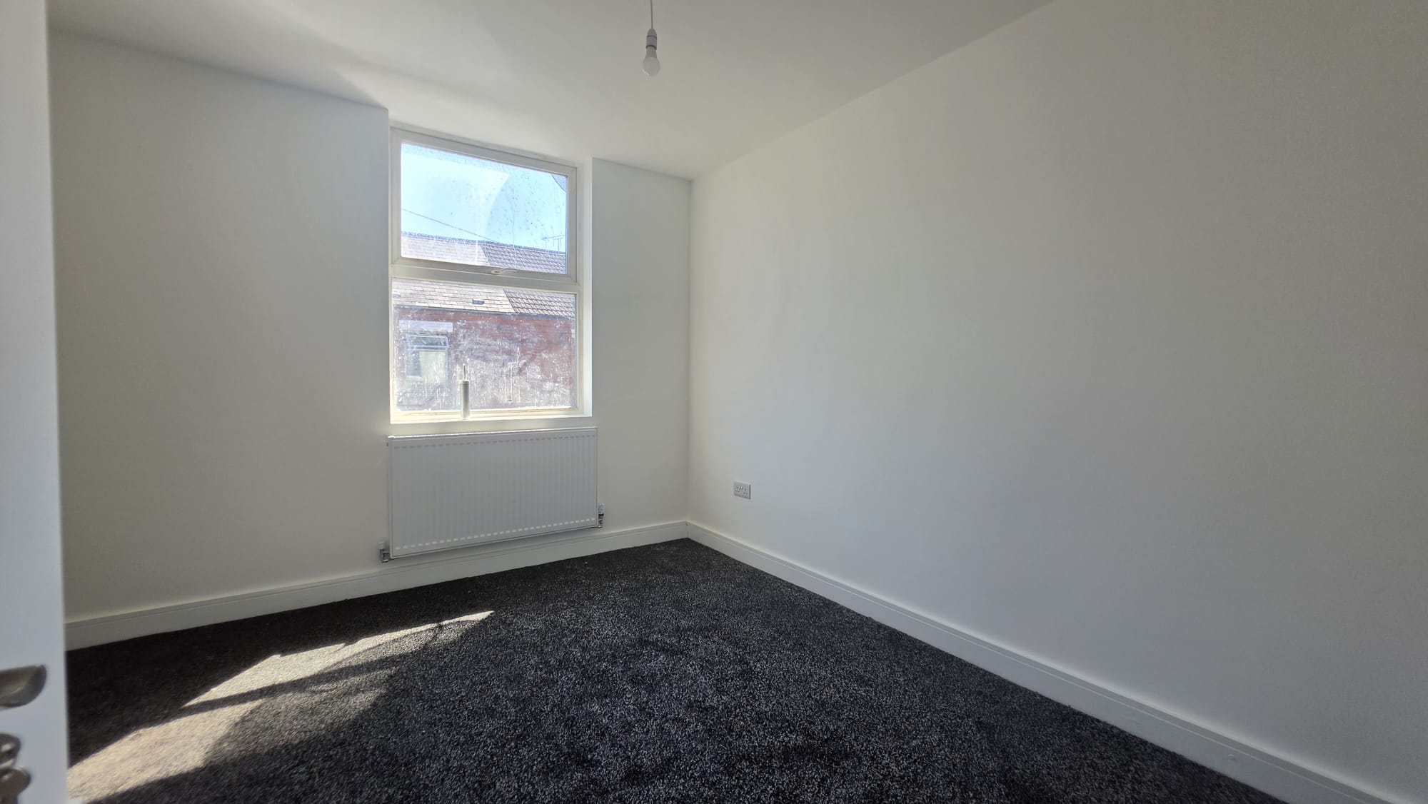 Harnall Lane East, Hillfields Image13