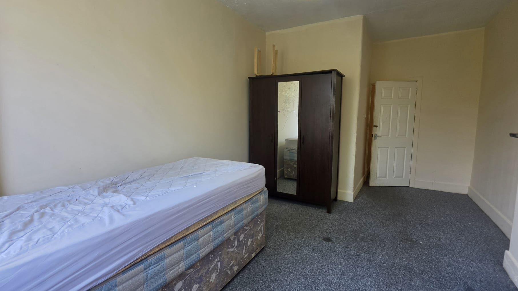 Harefield Road, Lower Stoke Image19