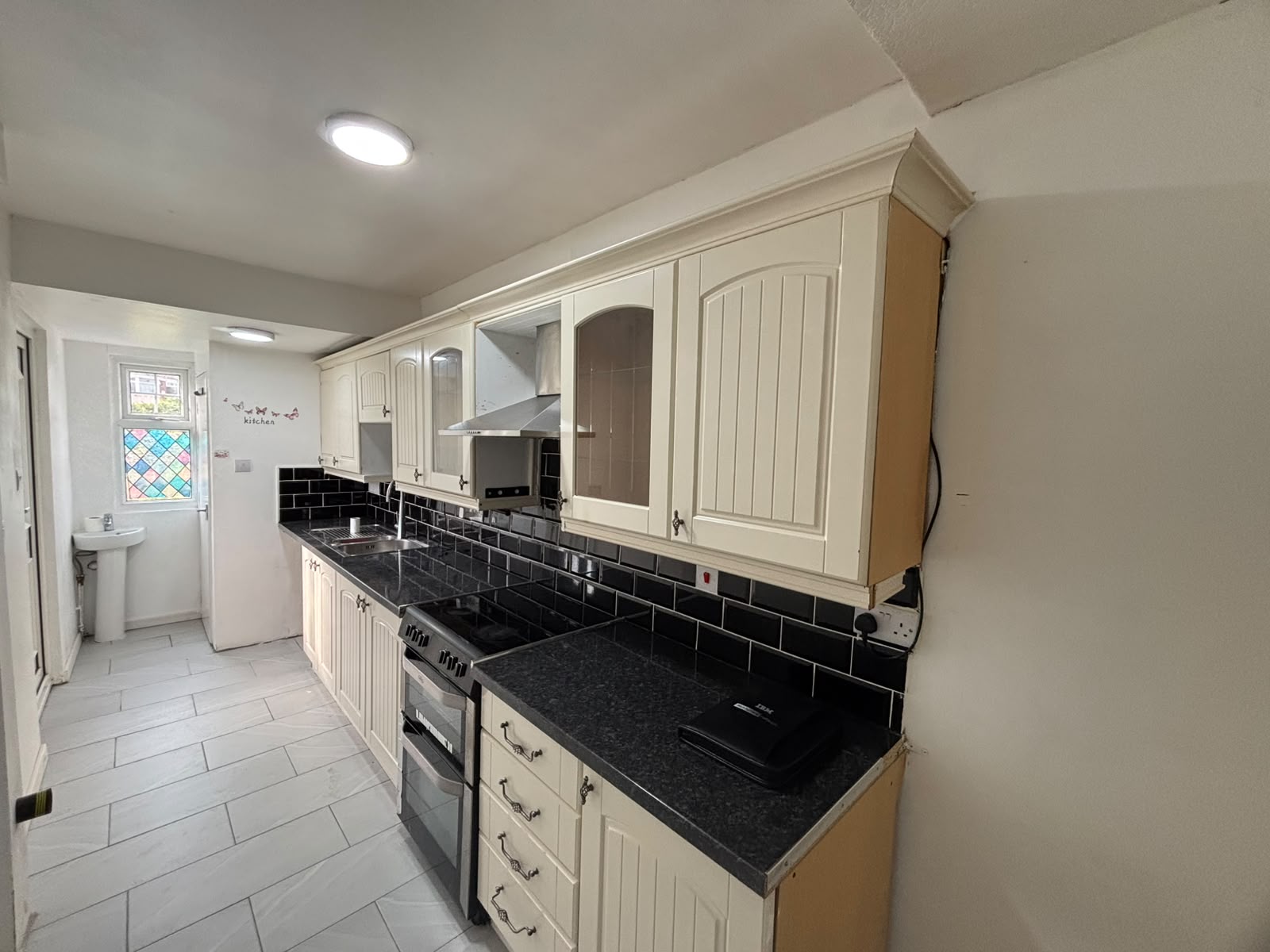 Cheveral Avenue, Radford Image7