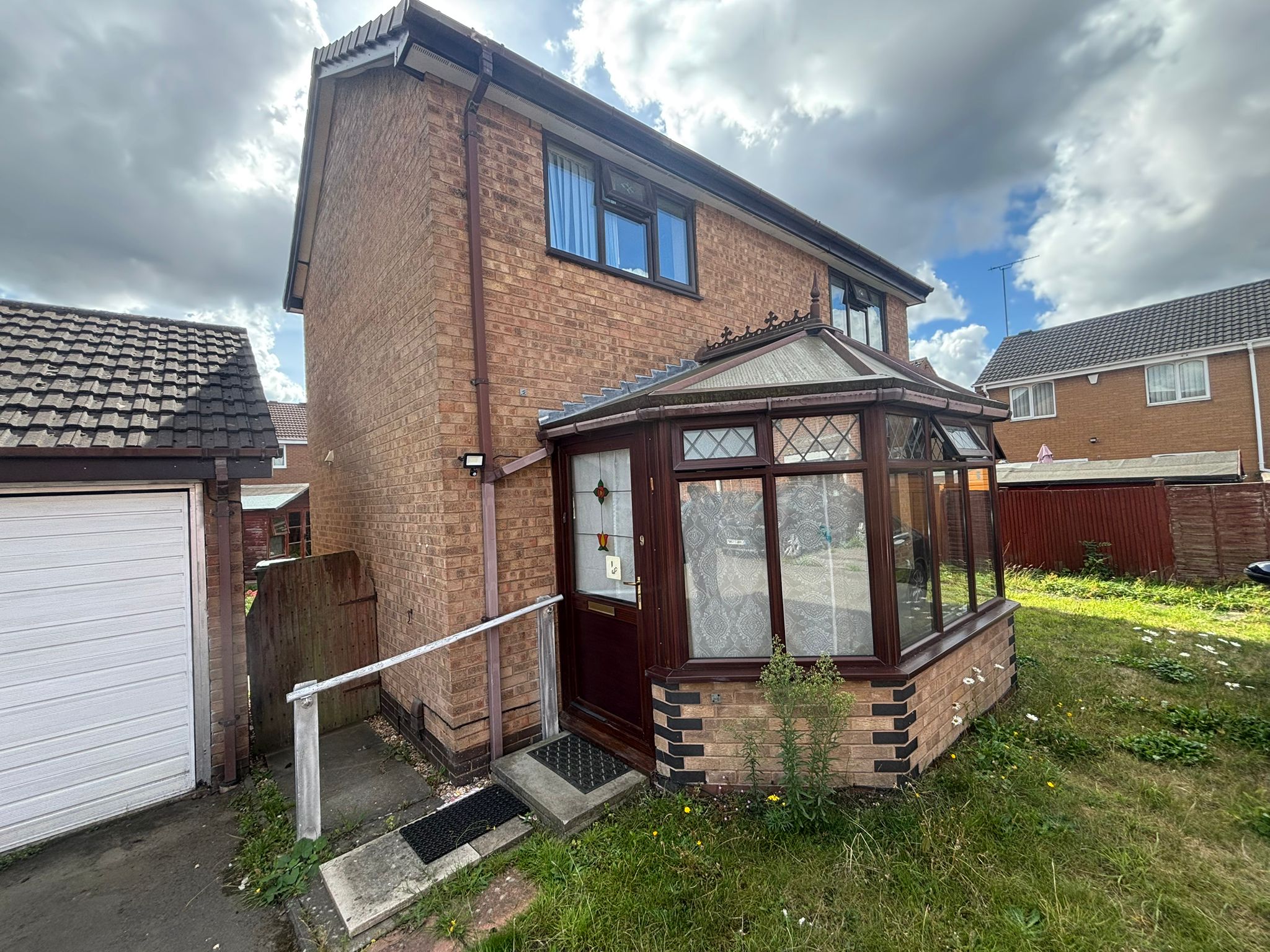 Lymington Close, Foleshill Image1