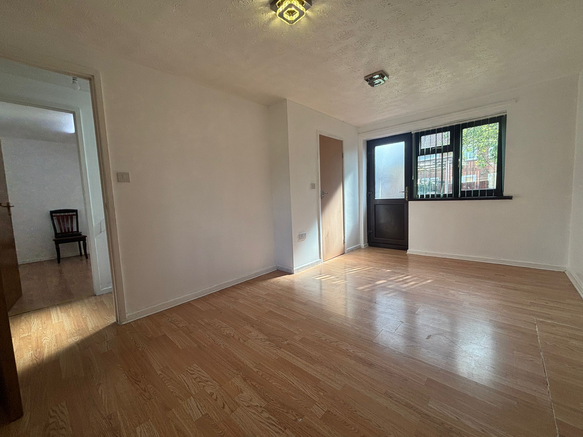 Lymington Close, Foleshill Image4