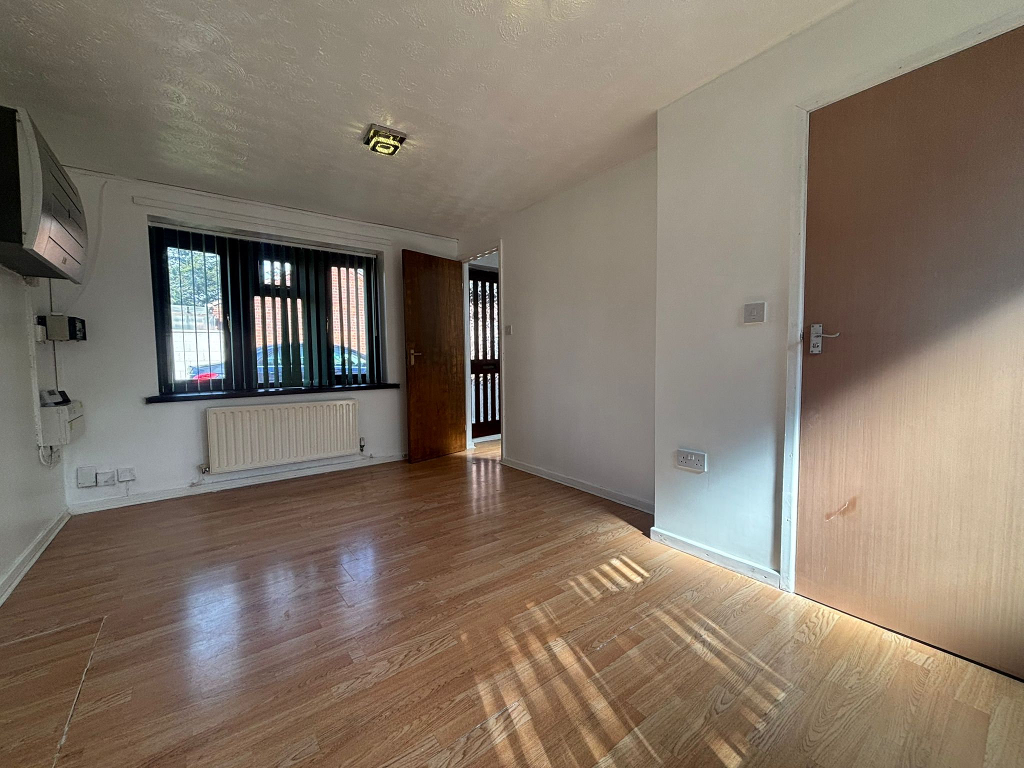 Lymington Close, Foleshill Image5