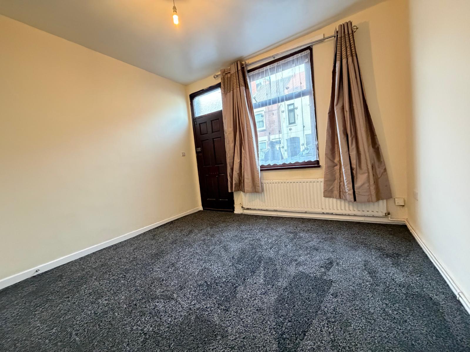 Cambridge Street, Hillfields Image3